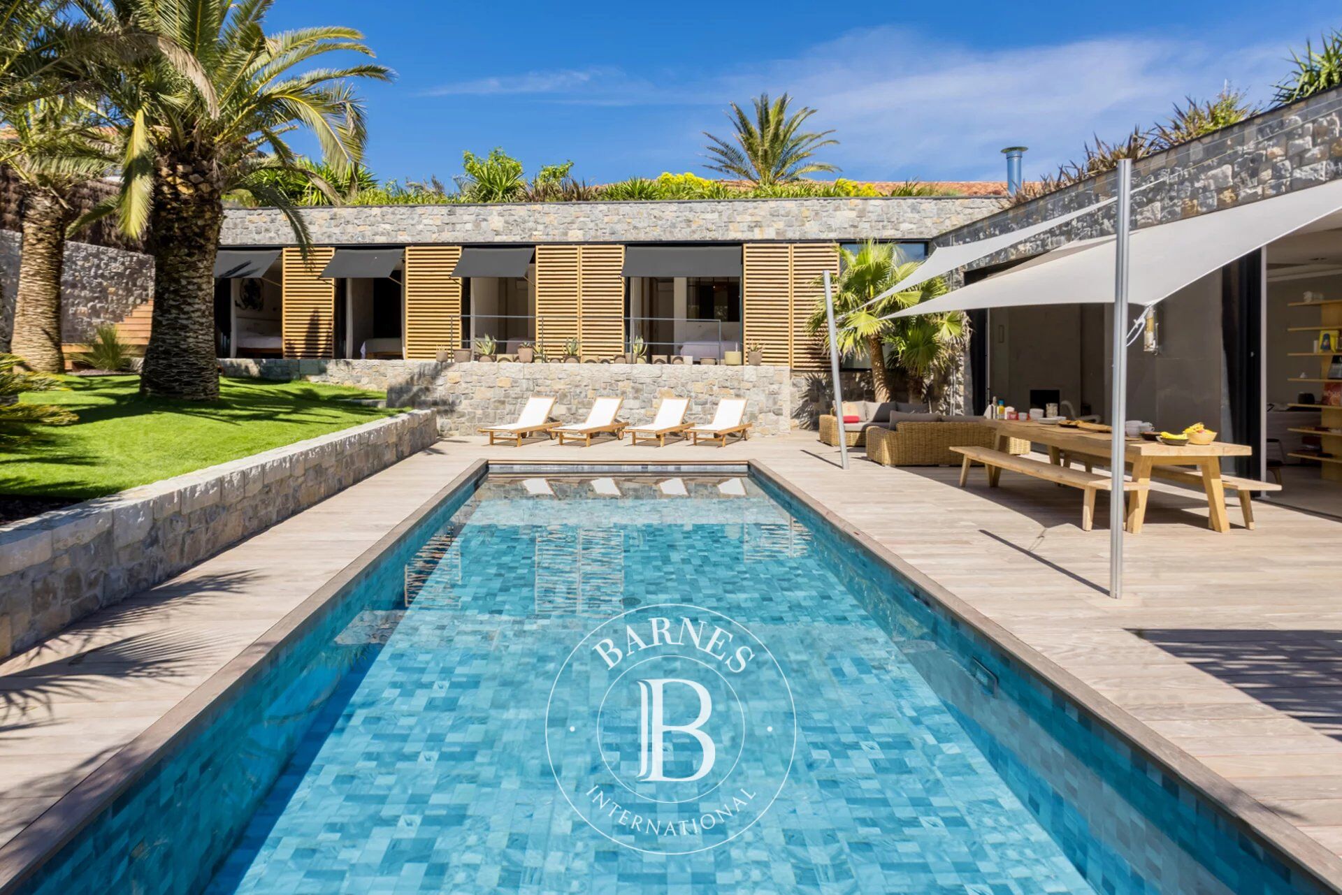 OASIS - Exceptional villa in the heart of the village, with heated swimming pool - Guéthary - picture 1