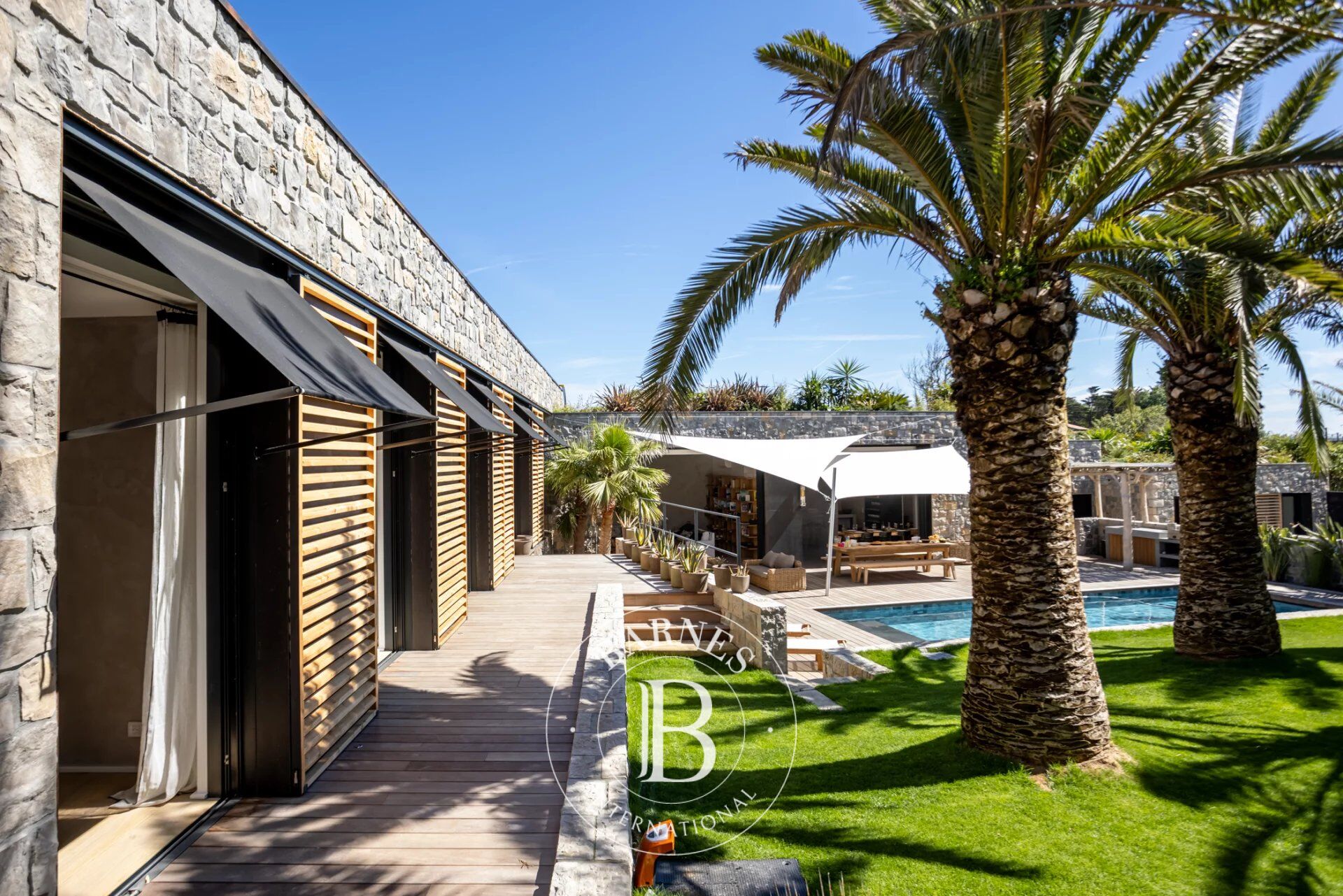 OASIS - Exceptional villa in the heart of the village, with heated swimming pool - Guéthary - picture 3