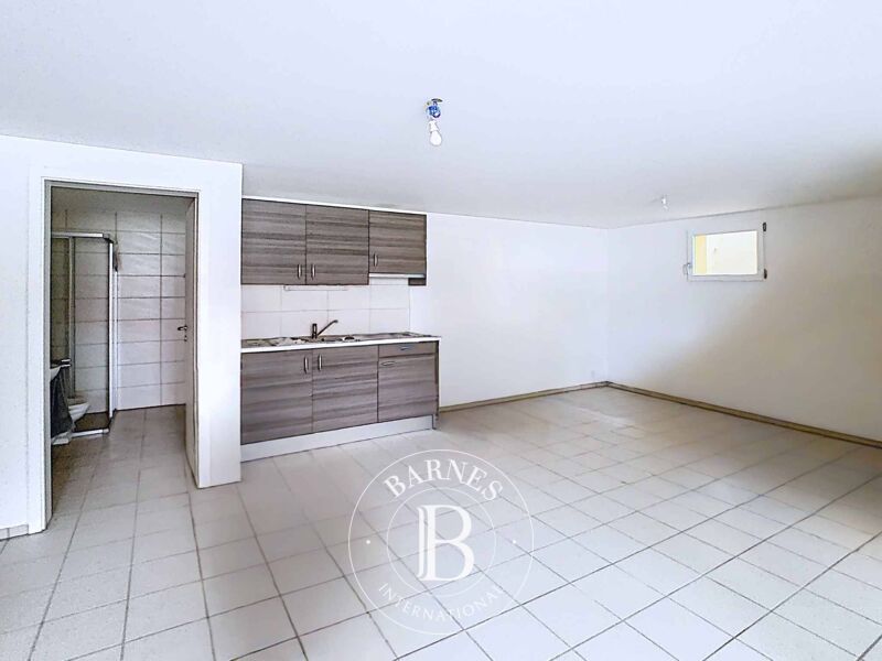 For Sale Business | Rossens - picture 1