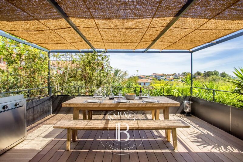 PLATANES - Villa familiale en plein coeur de village - Guéthary