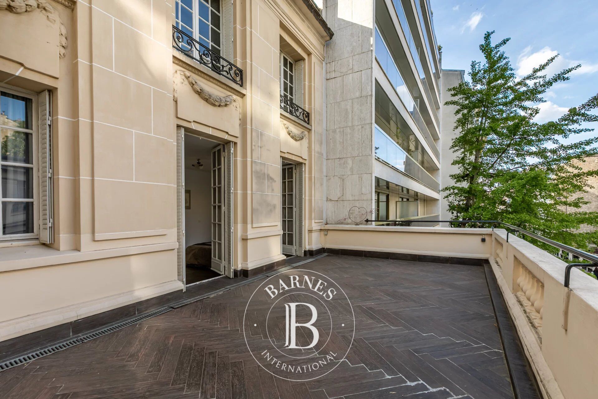 Paris 16 - Victor Hugo - Townhouse - 6 bedrooms - picture 1