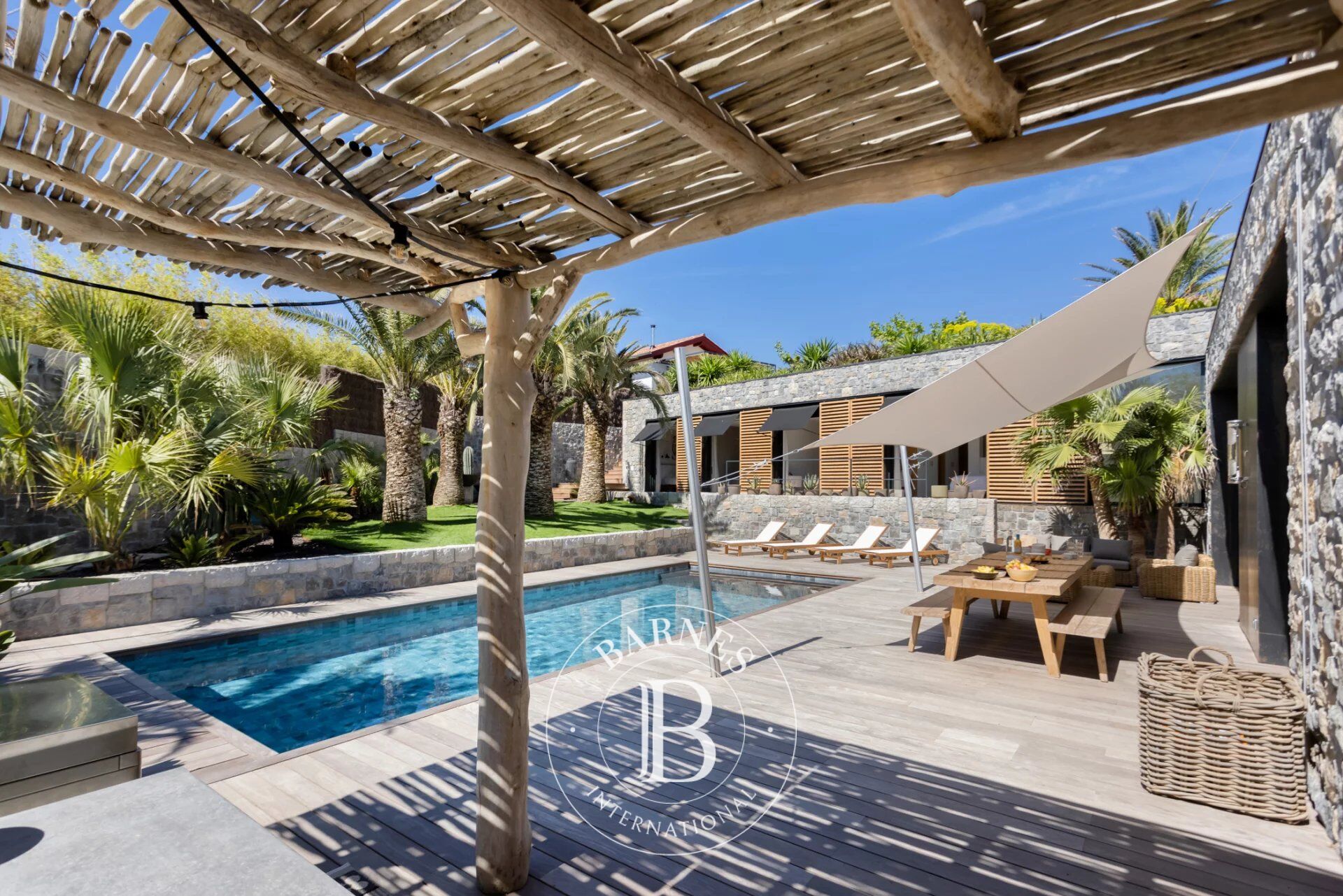 Finca Guéthary - picture 2