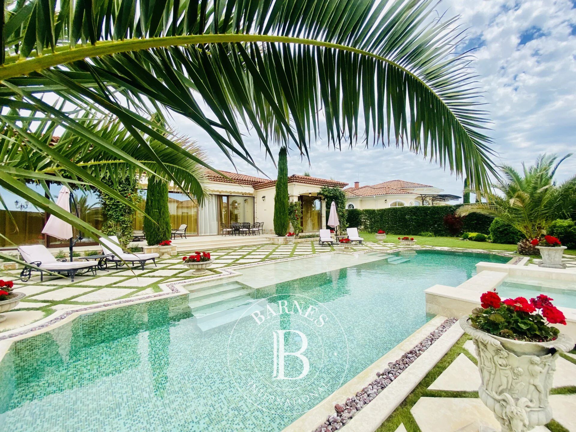 Maison Burgas - picture 3