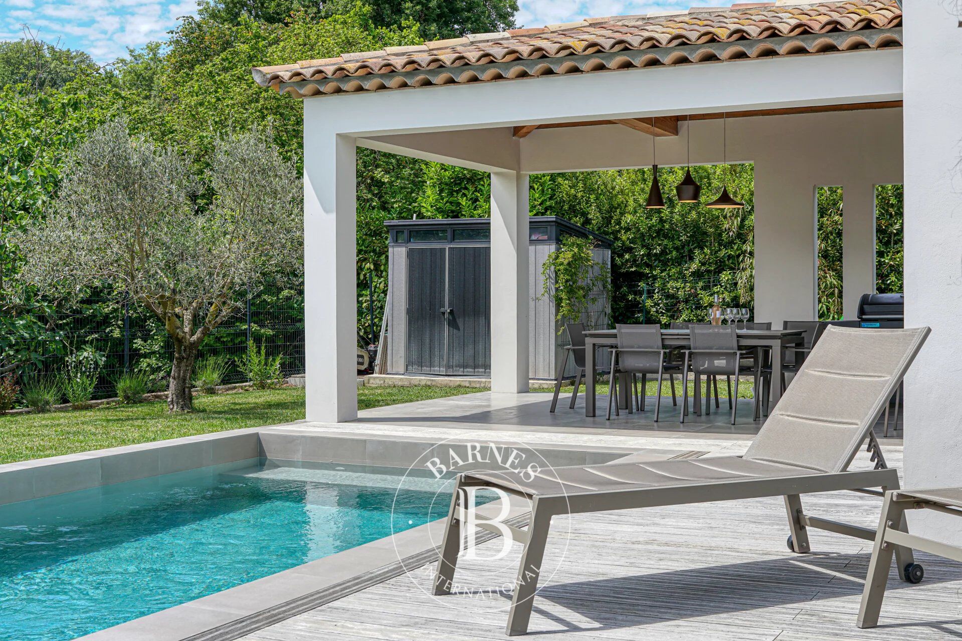 Villa Valbonne - picture 3