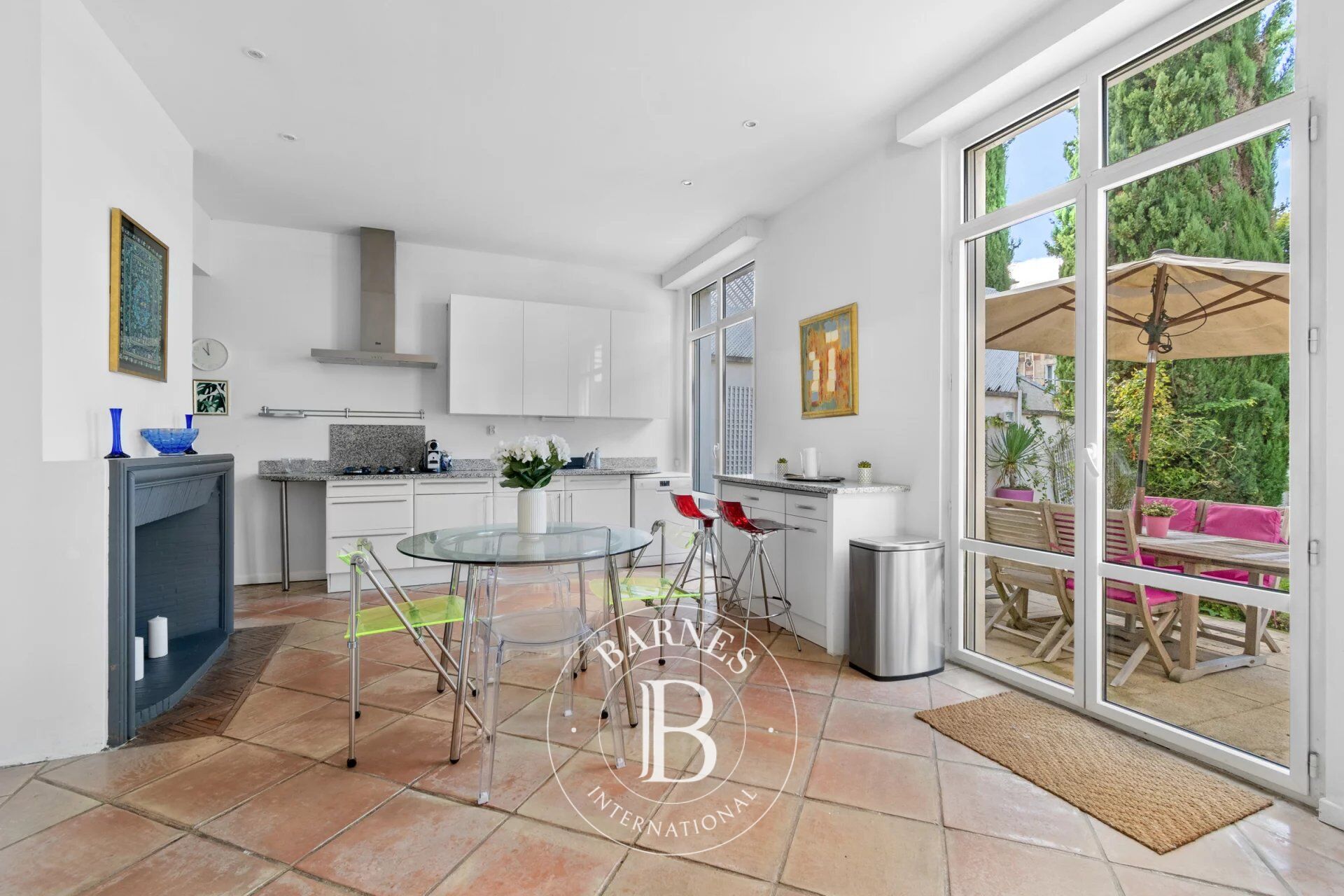 For Rent, House Saint-Germain-en-Laye - picture 5