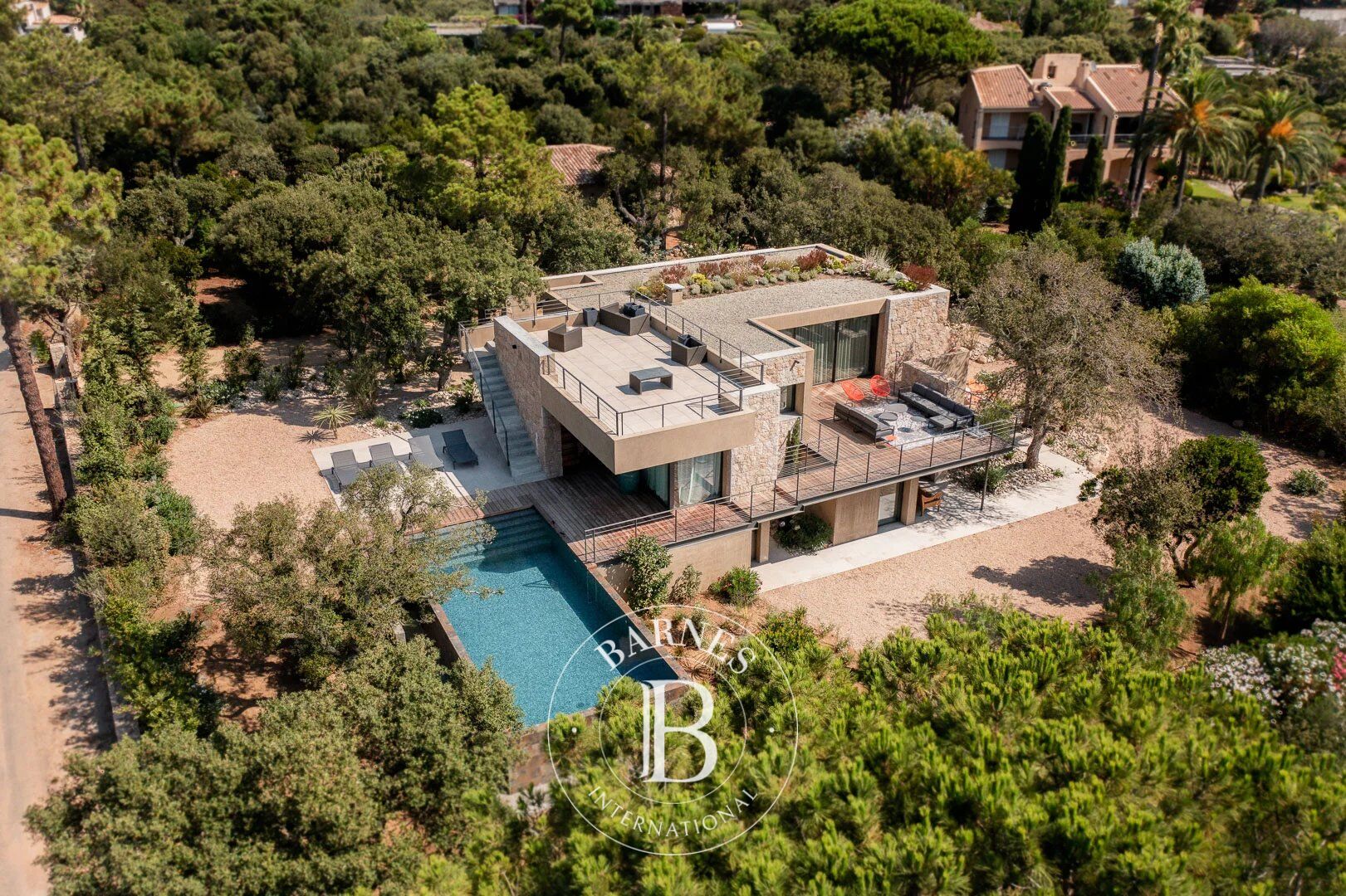 Villa Porto-Vecchio - picture 2