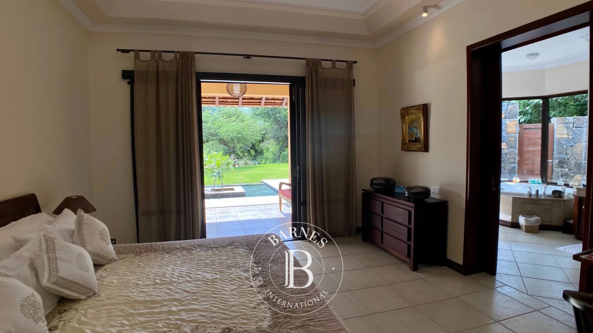 Villa Tamarin - picture 5