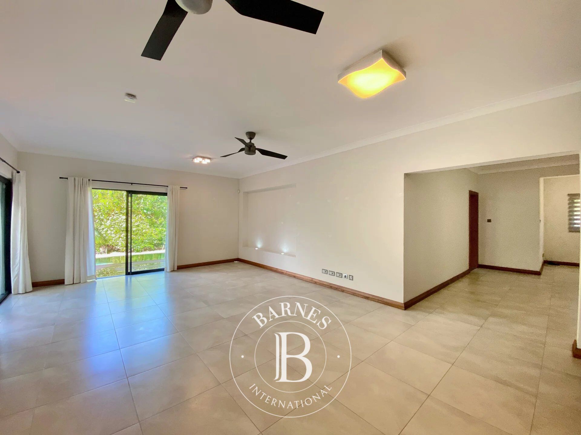 Villa Rivière Noire - picture 14