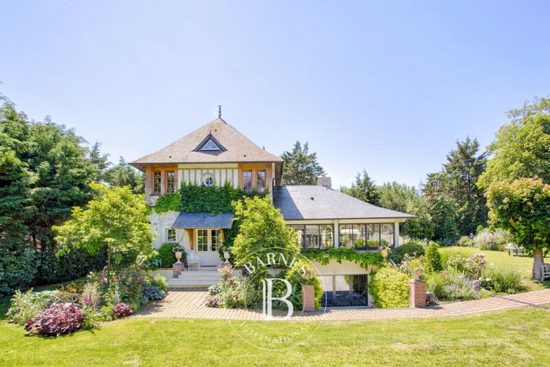 For Rent Property | Deauville - picture 2