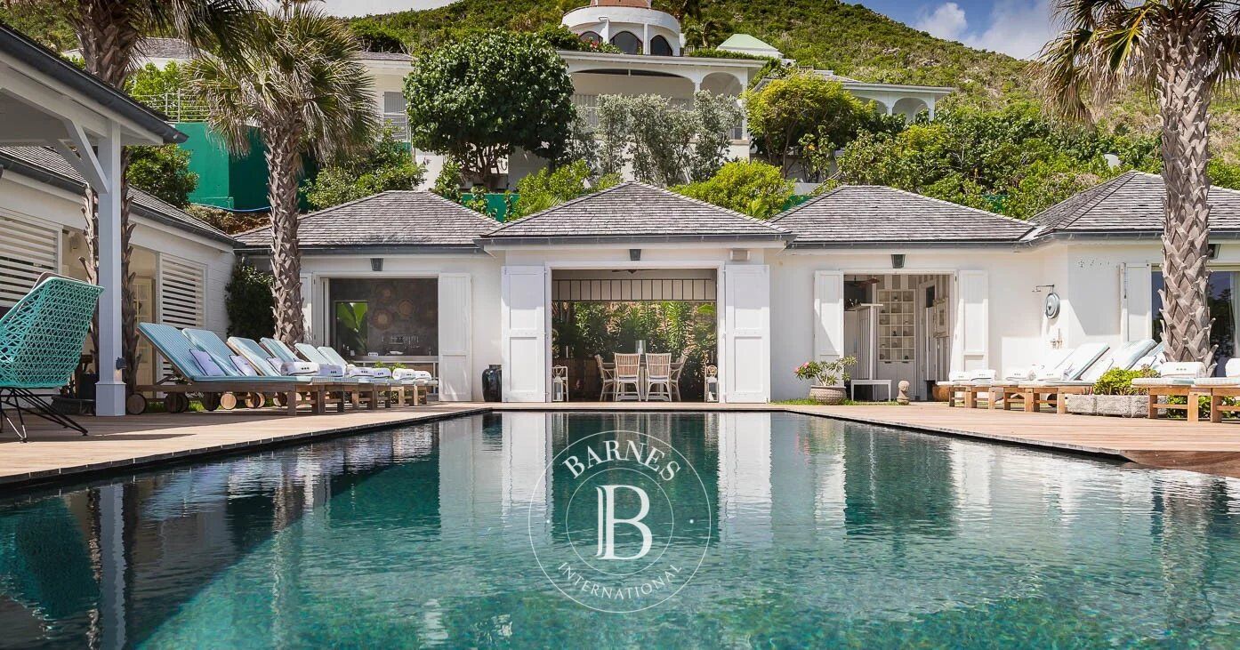 Villa Les Lataniers located in Anse des Cayes - picture 1