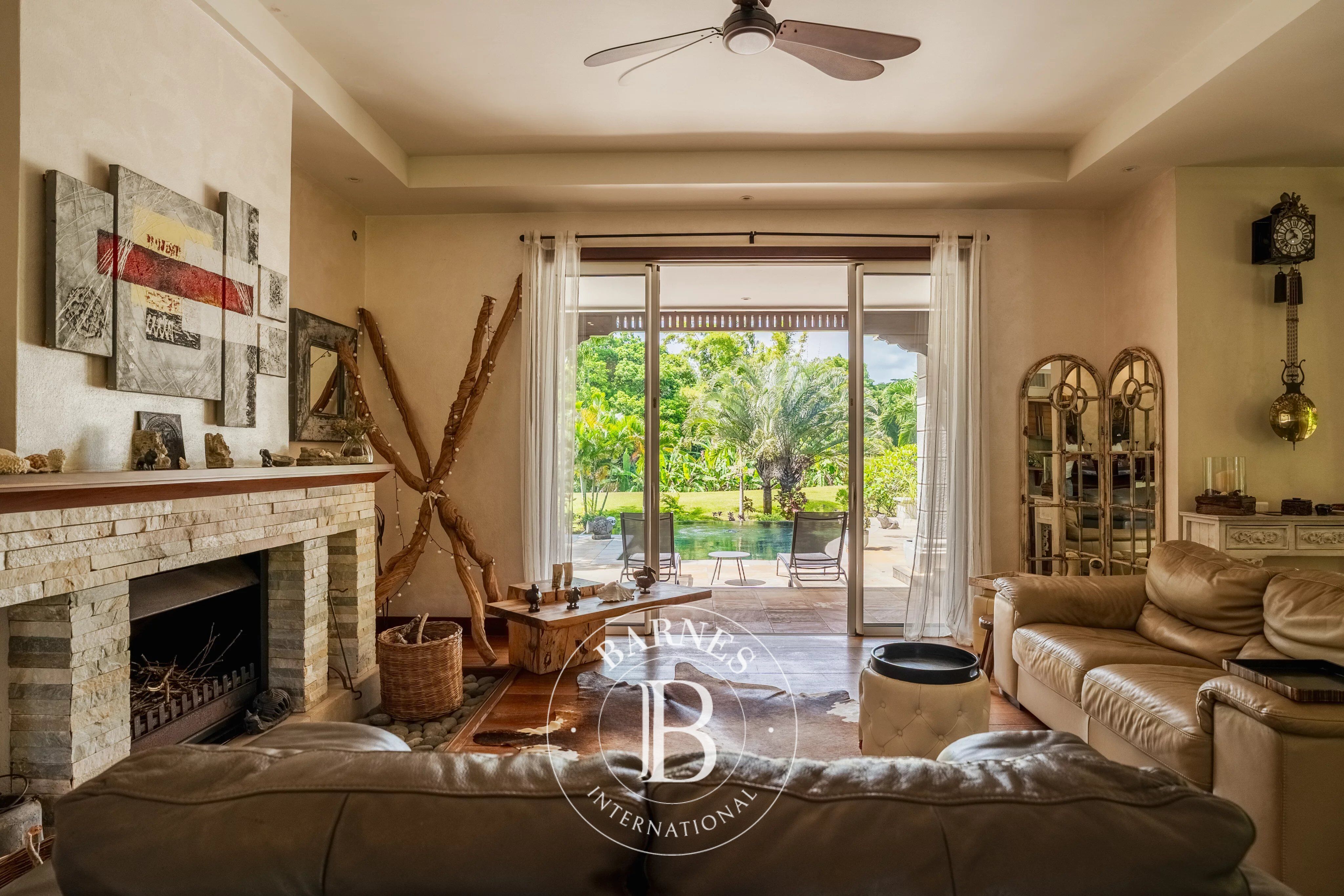 BEL OMBRE - Luxury Villa - 3 Bedrooms