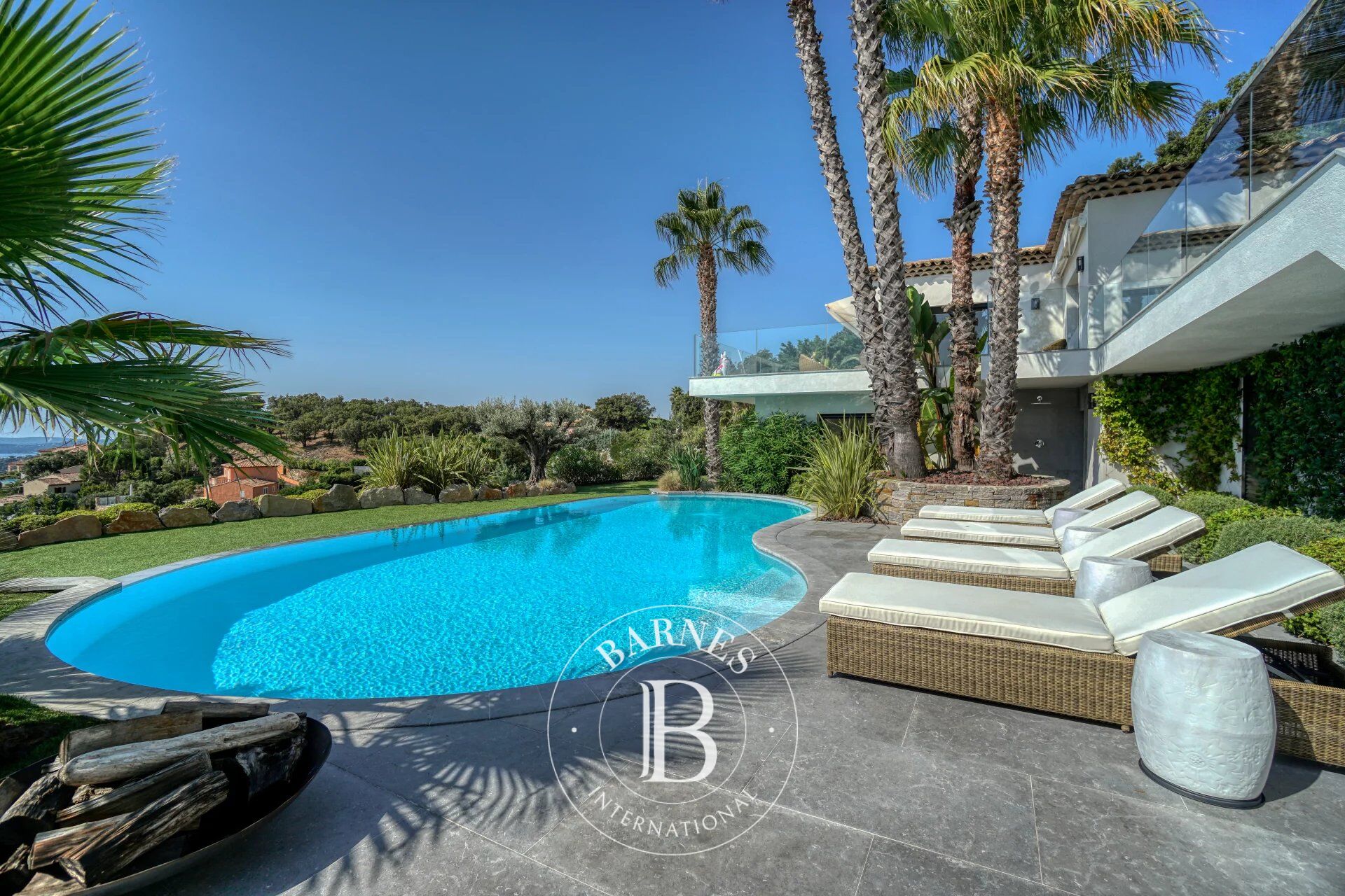 AFFITTI VACANZE - SAINTE-MAXIME - PROPRIETÀ CON 4 CAMERE DA LETTO - VISTA MARE E GOLF - picture 3