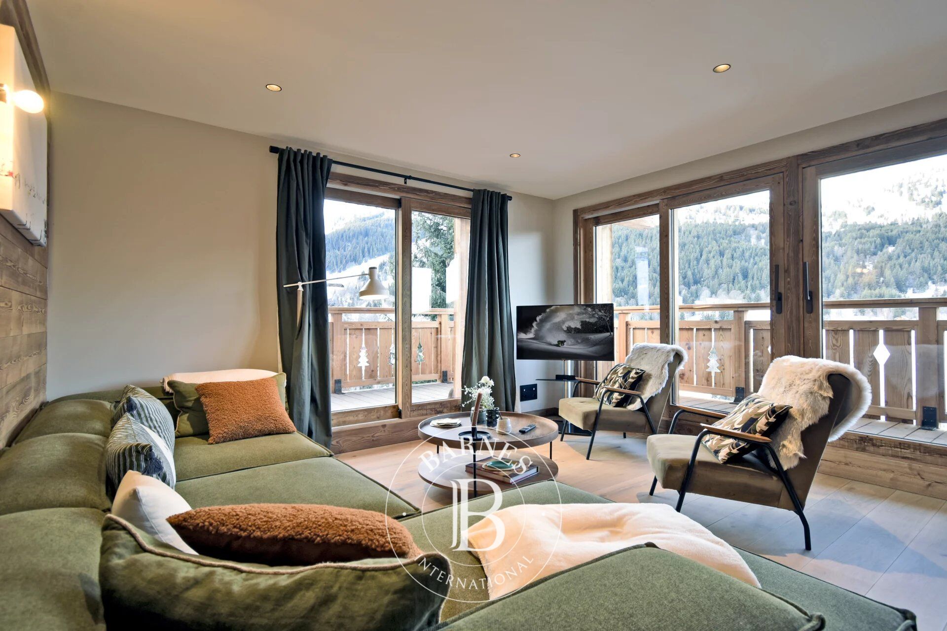 Exceptional stay for 7 people with panoramic views - picture 1