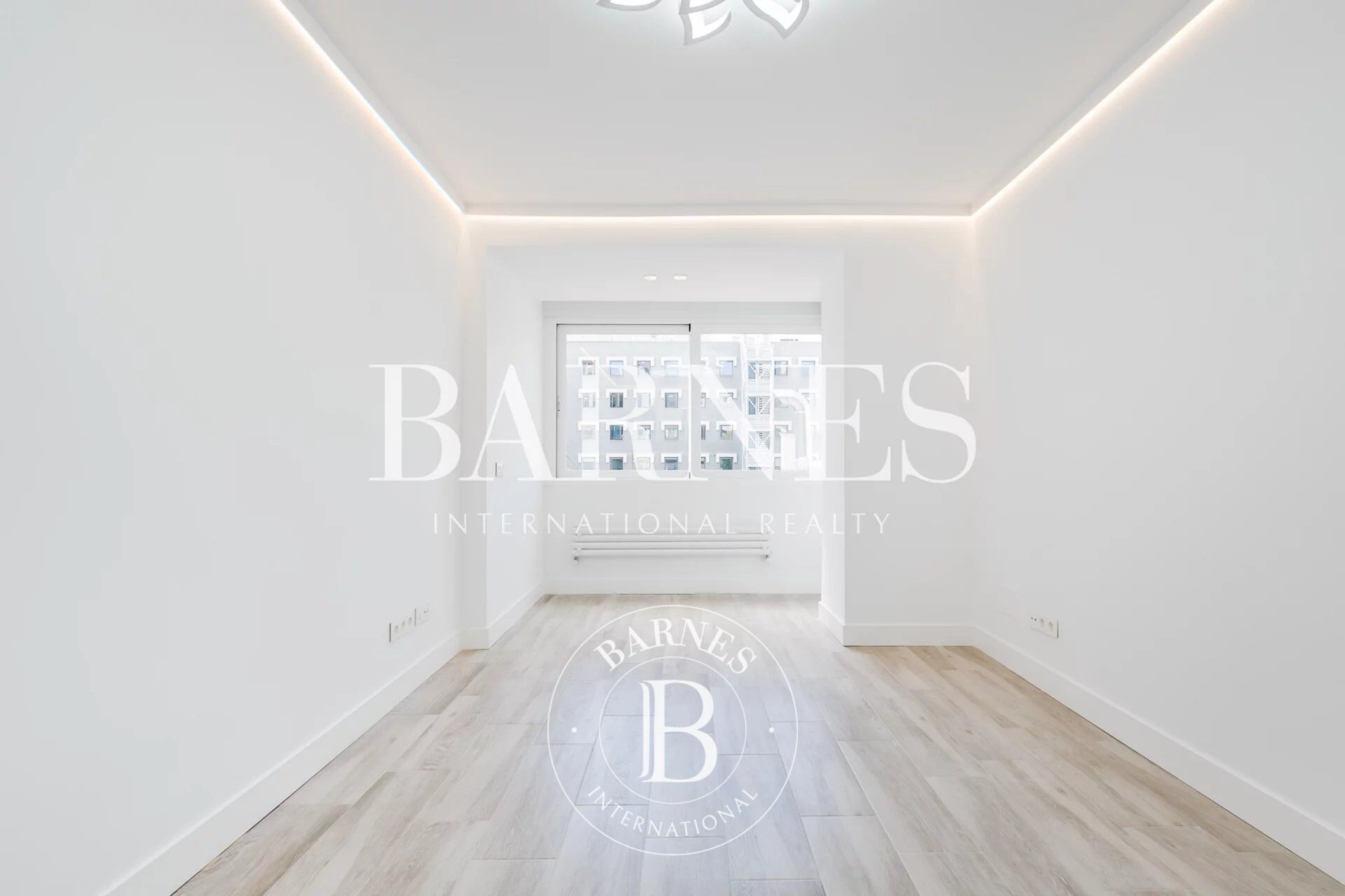 Madrid - Recoletos - Barrio Salamanca - Studio rénové, confortable et accueillant à louer - picture 2