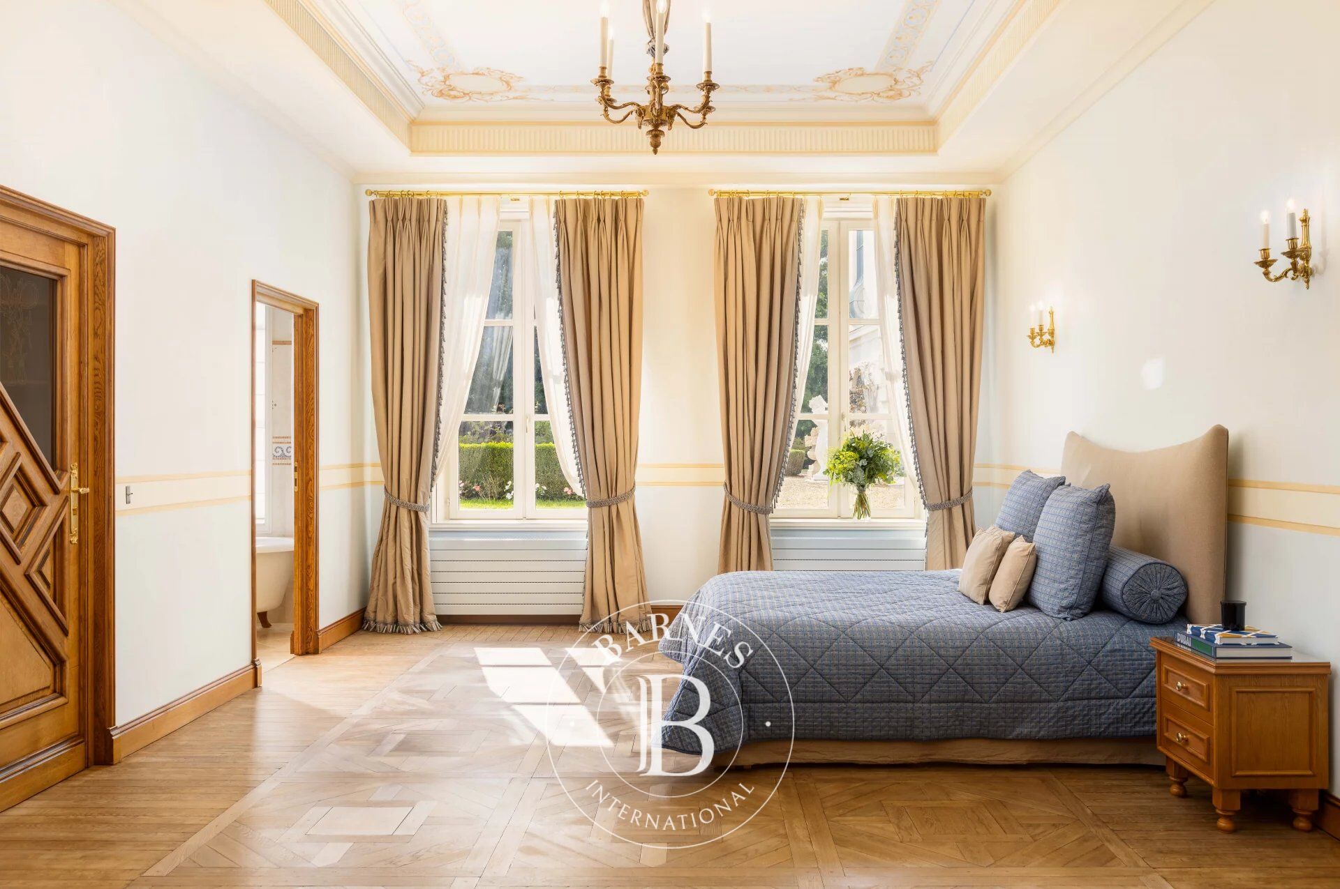 EXCEPTIONAL PROPERTY - PARIS WEST - picture 3