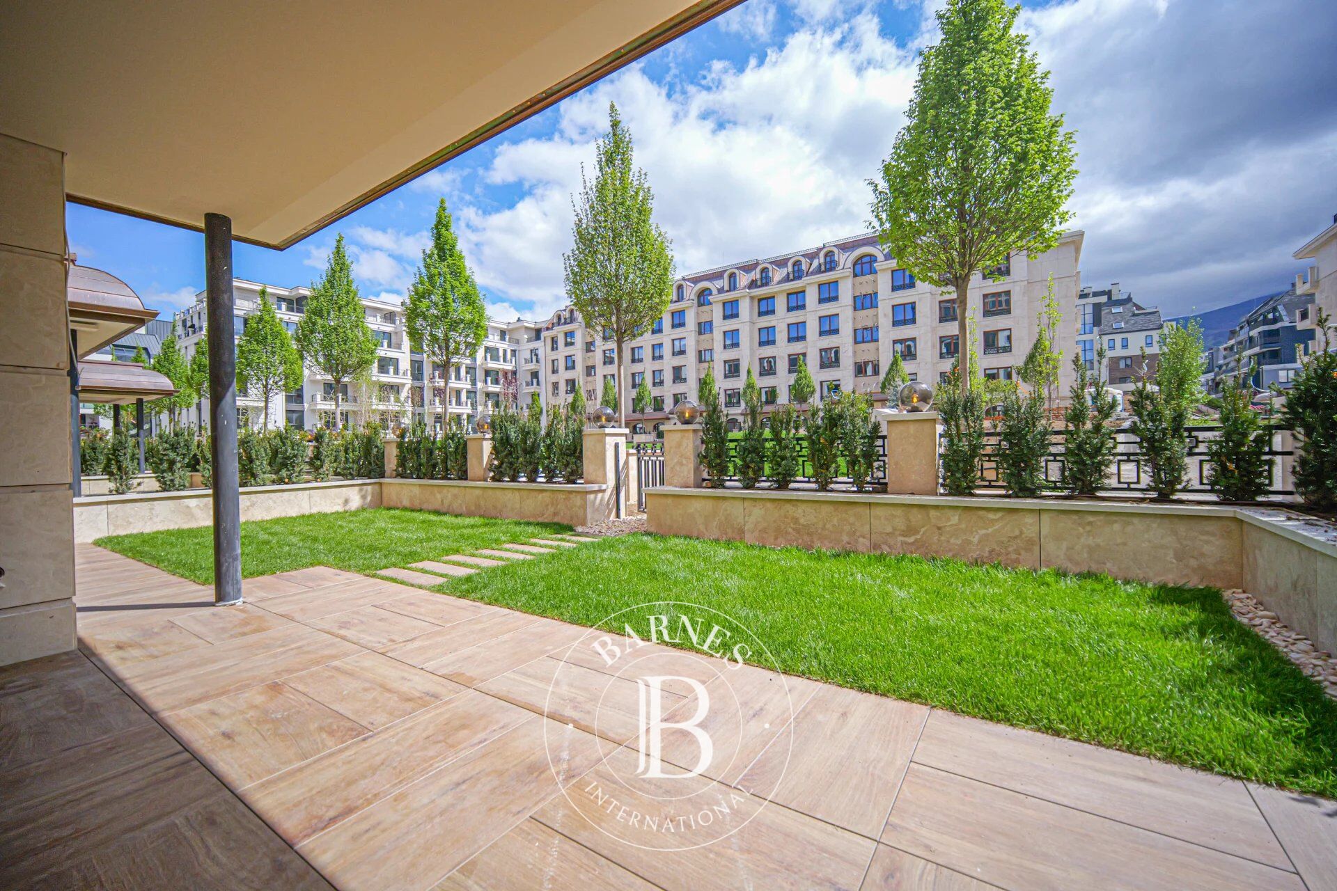 Penthouse Sofia - picture 17