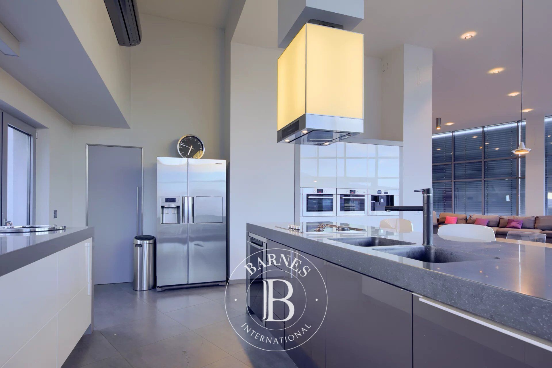 Penthouse Sofia - picture 7