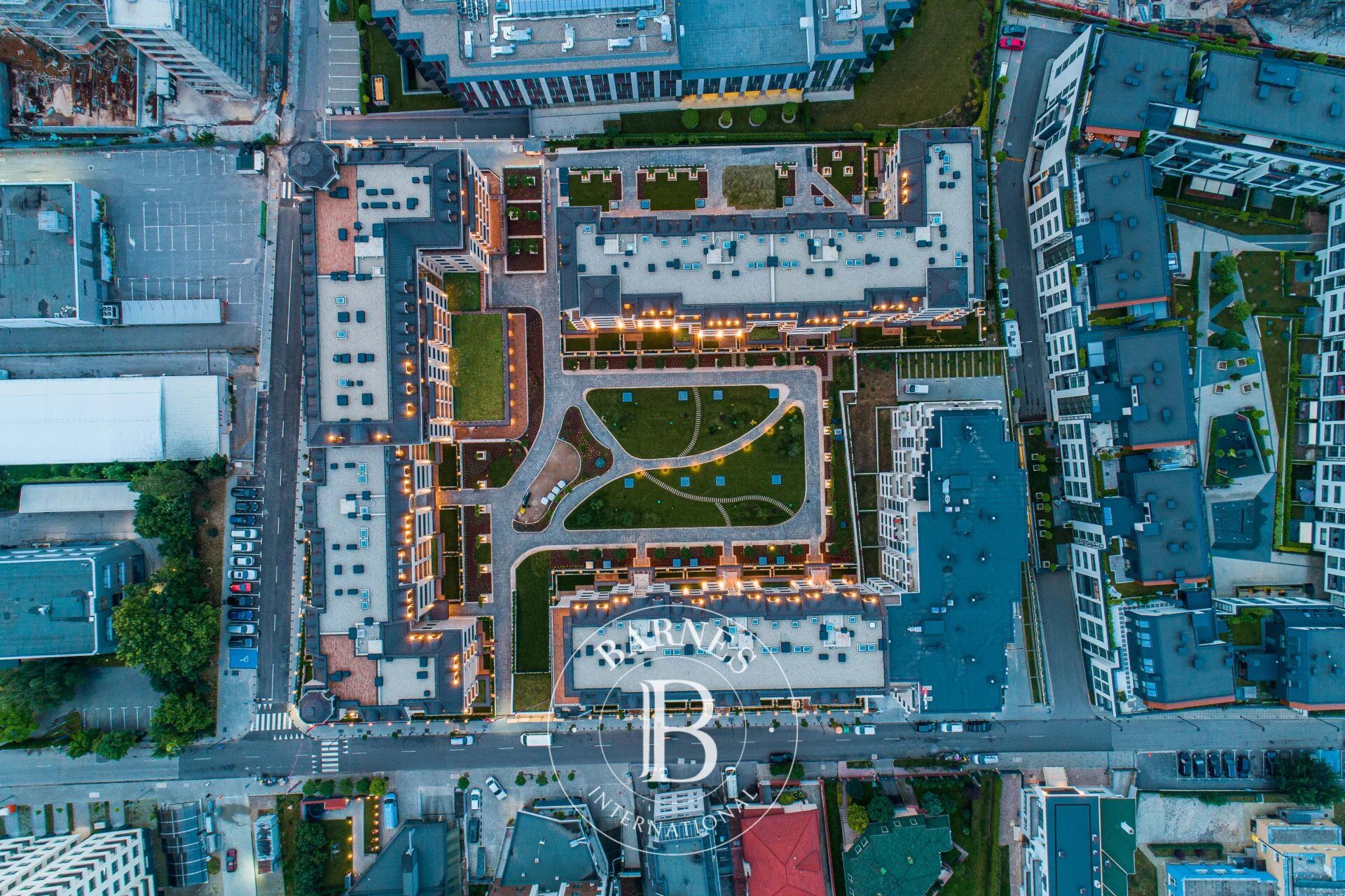 Penthouse Sofia - picture 4