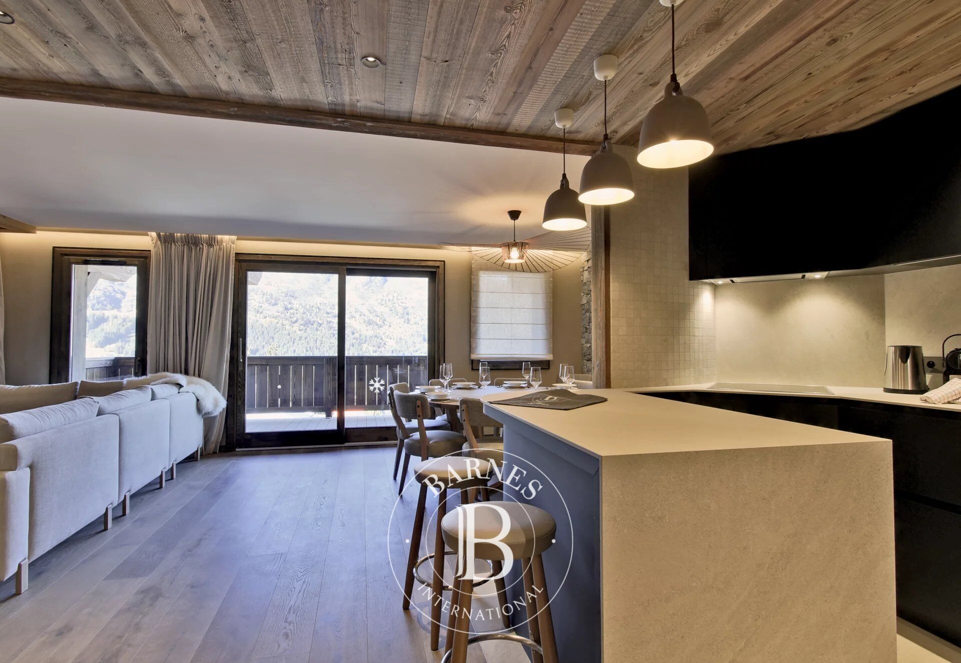 A deux pas des pistes - picture 2