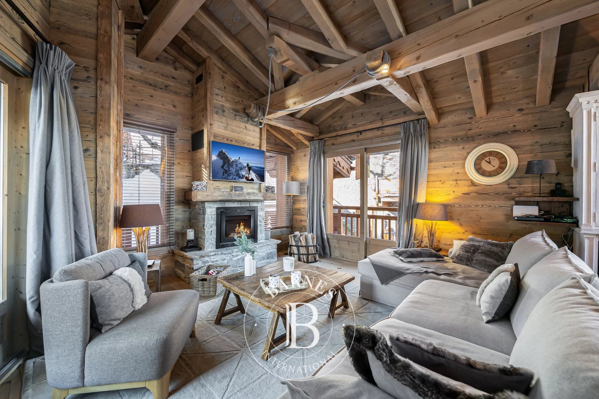 Wonderful chalet in Courchevel Village - picture 2