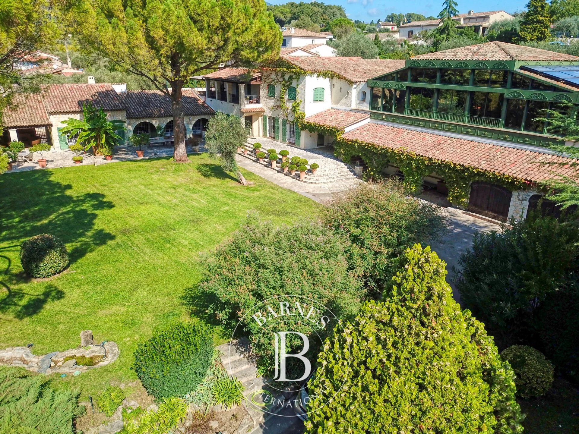 Grasse - Élégante propriété avec maison de gardien - picture 1