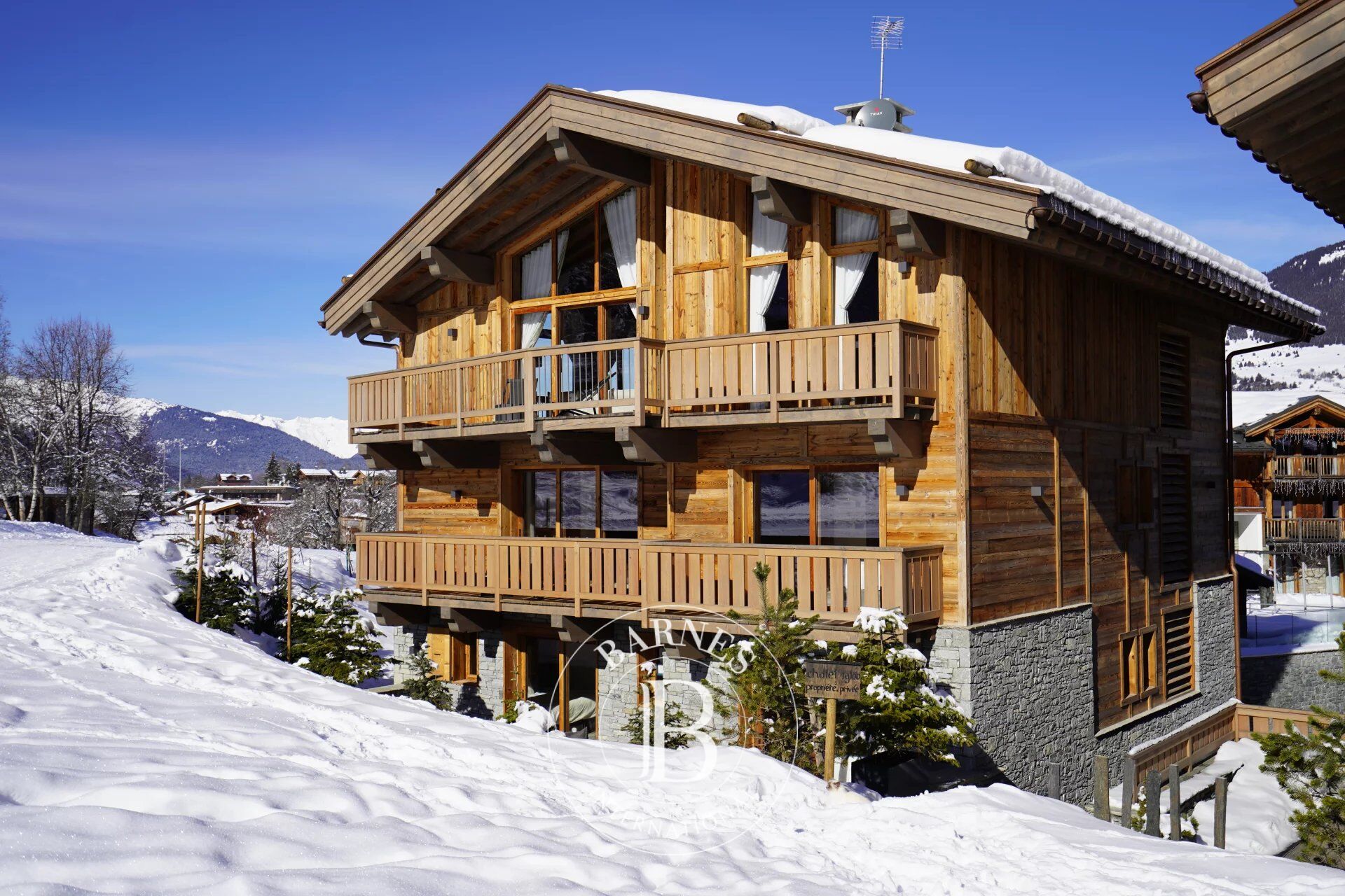 Chalet Courchevel - picture 1