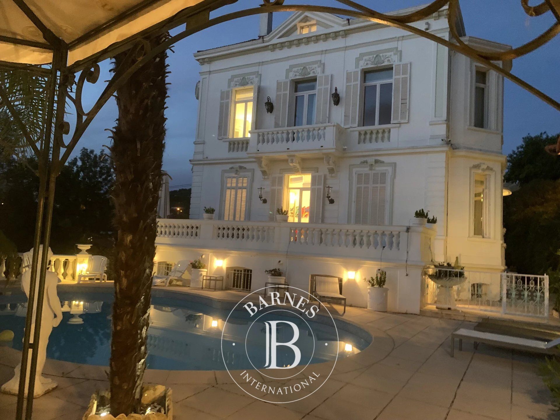 Villa Cannes - picture 18