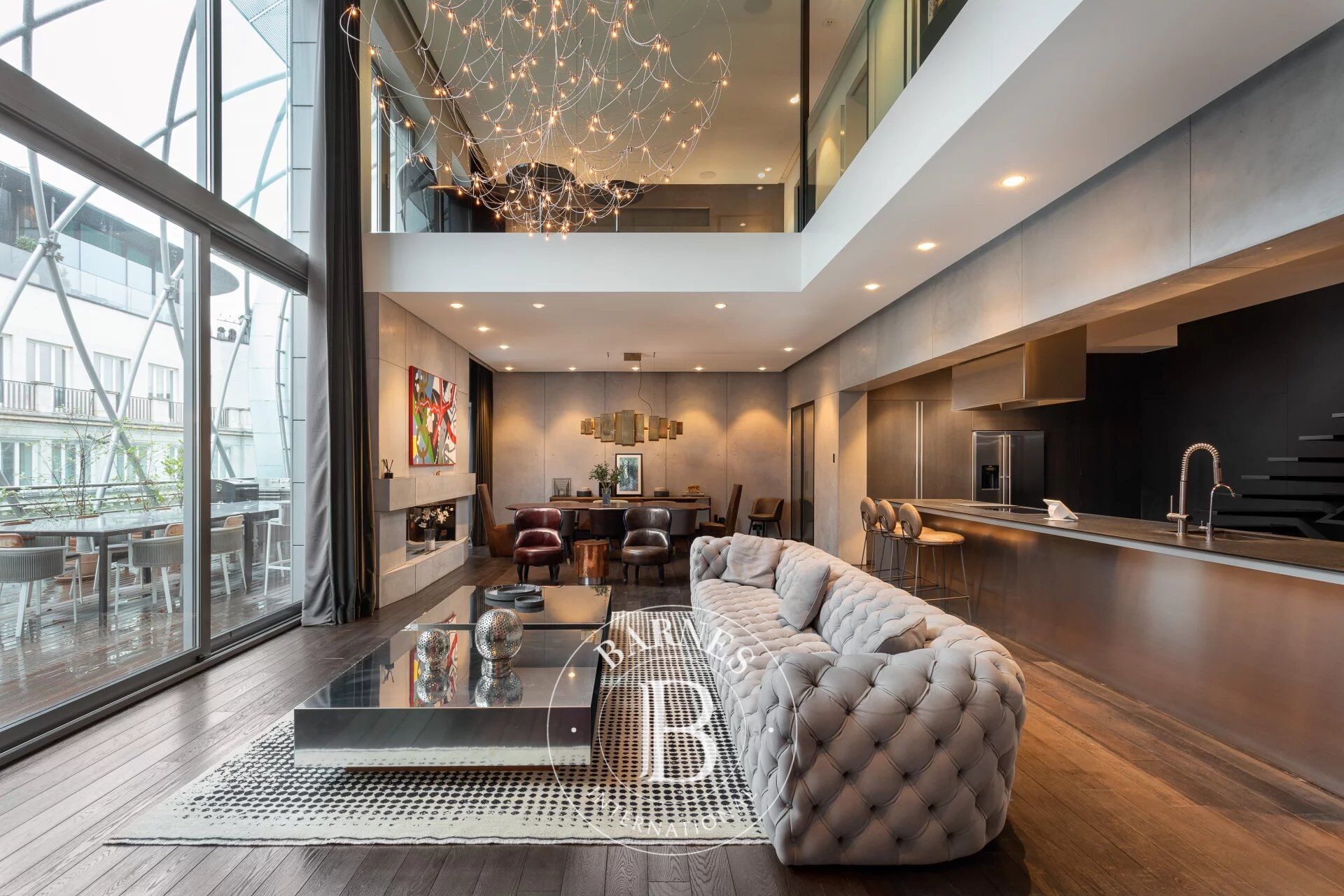 Luxury Penthouse in the Heart of Downtown, Budapest - picture 1