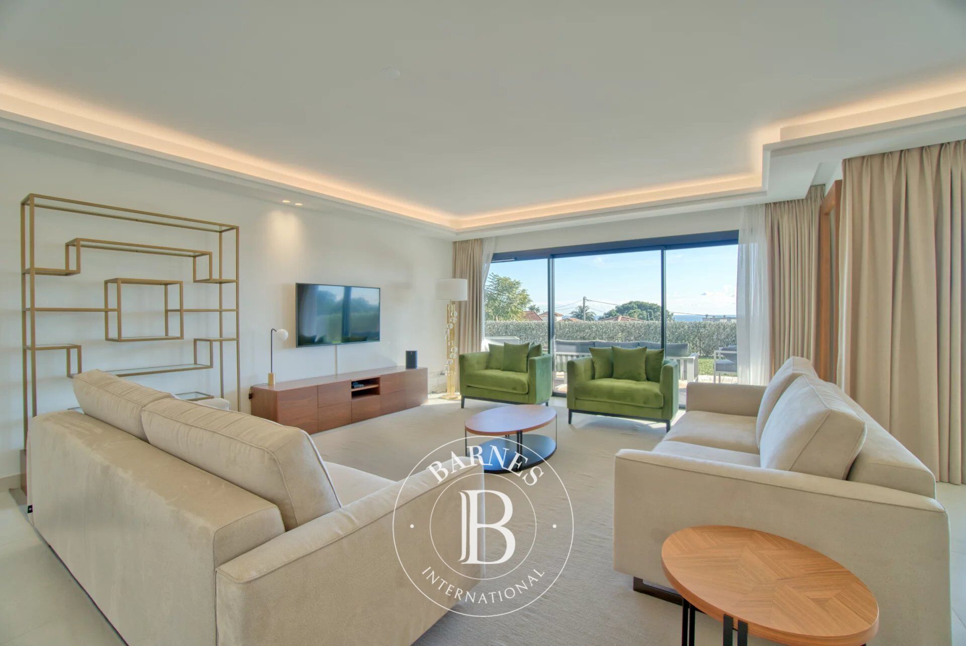 CANNES CALIFORNIE - EXCEPTIONAL PRODUCT - 3 BEDROOMS - picture 3