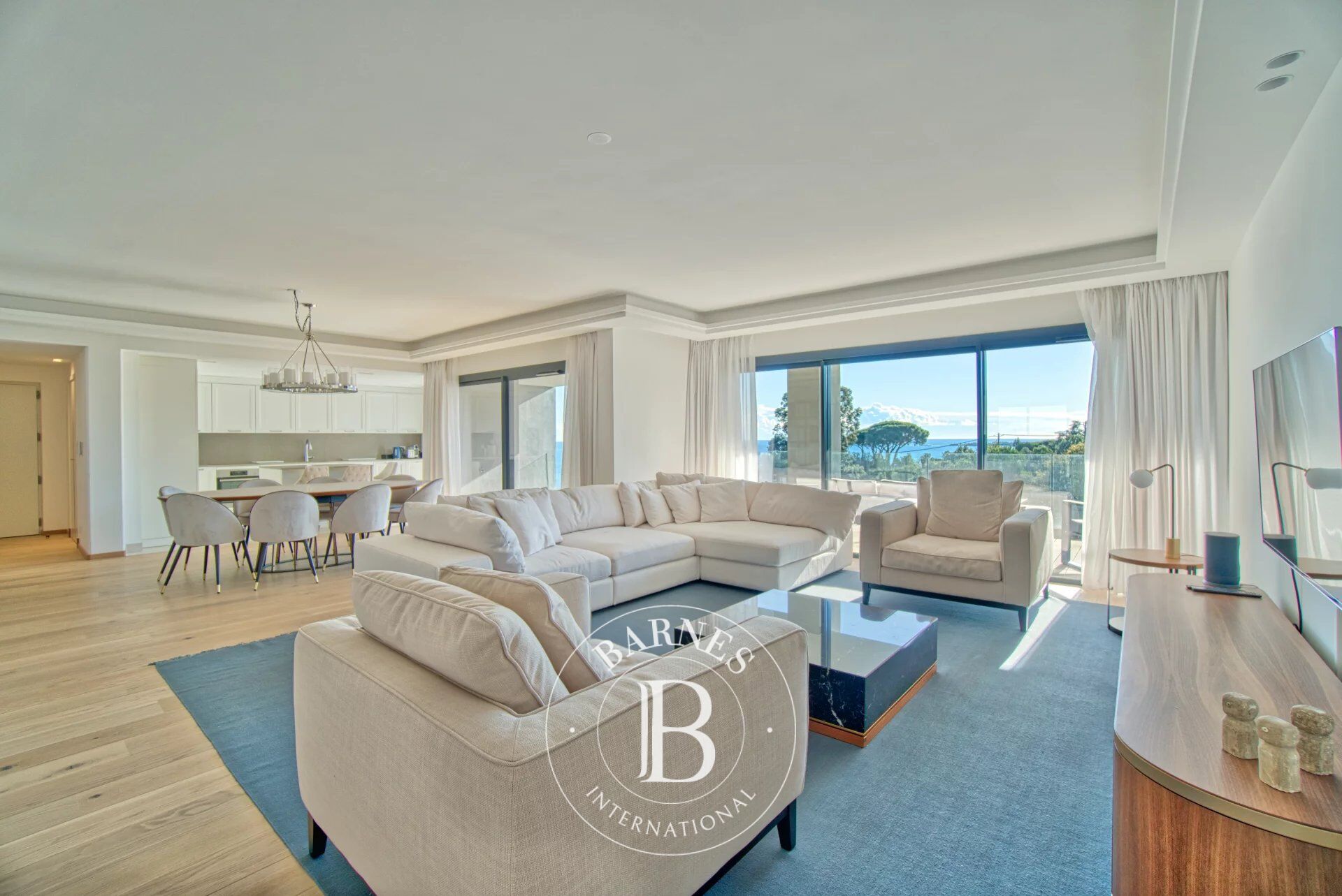 CANNES CALIFORNIE - PANORAMIC SEA VIEW - 3 BEDROOMS - picture 2