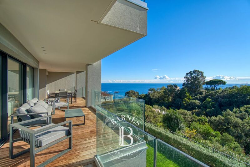 Alquiler, Piso Vallauris - picture 1