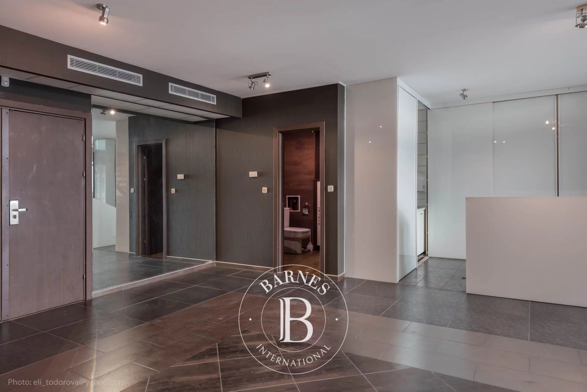 Ofis Varna - picture 19