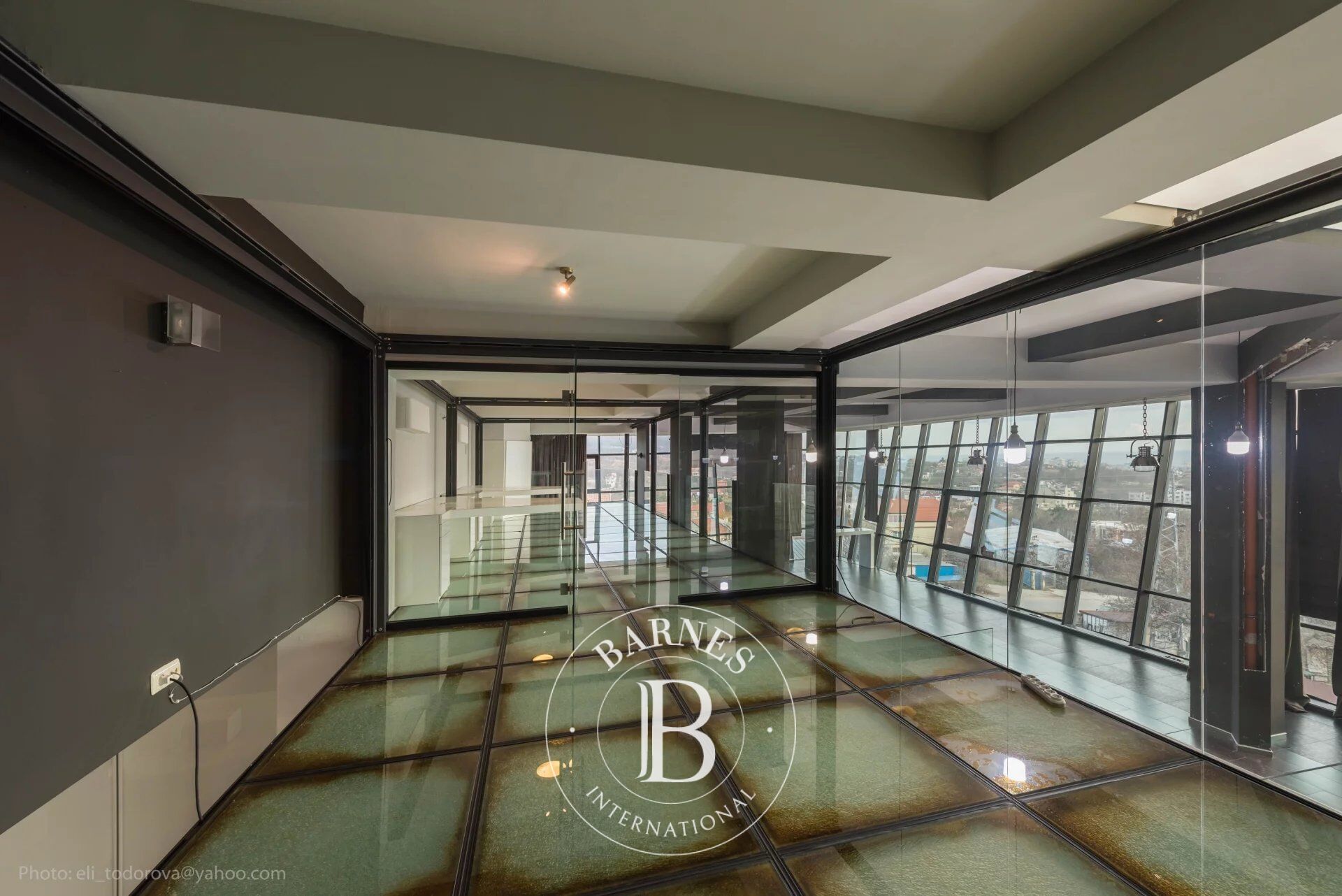 Ofis Varna - picture 13