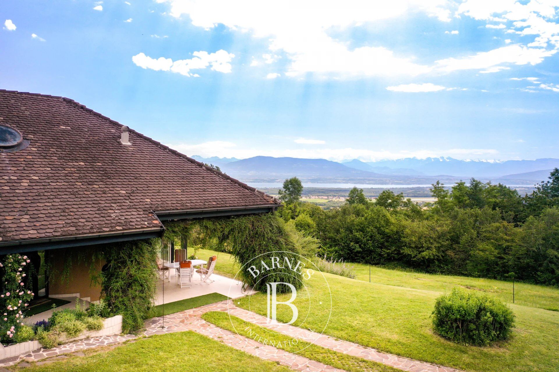 Villa Grilly - picture 3