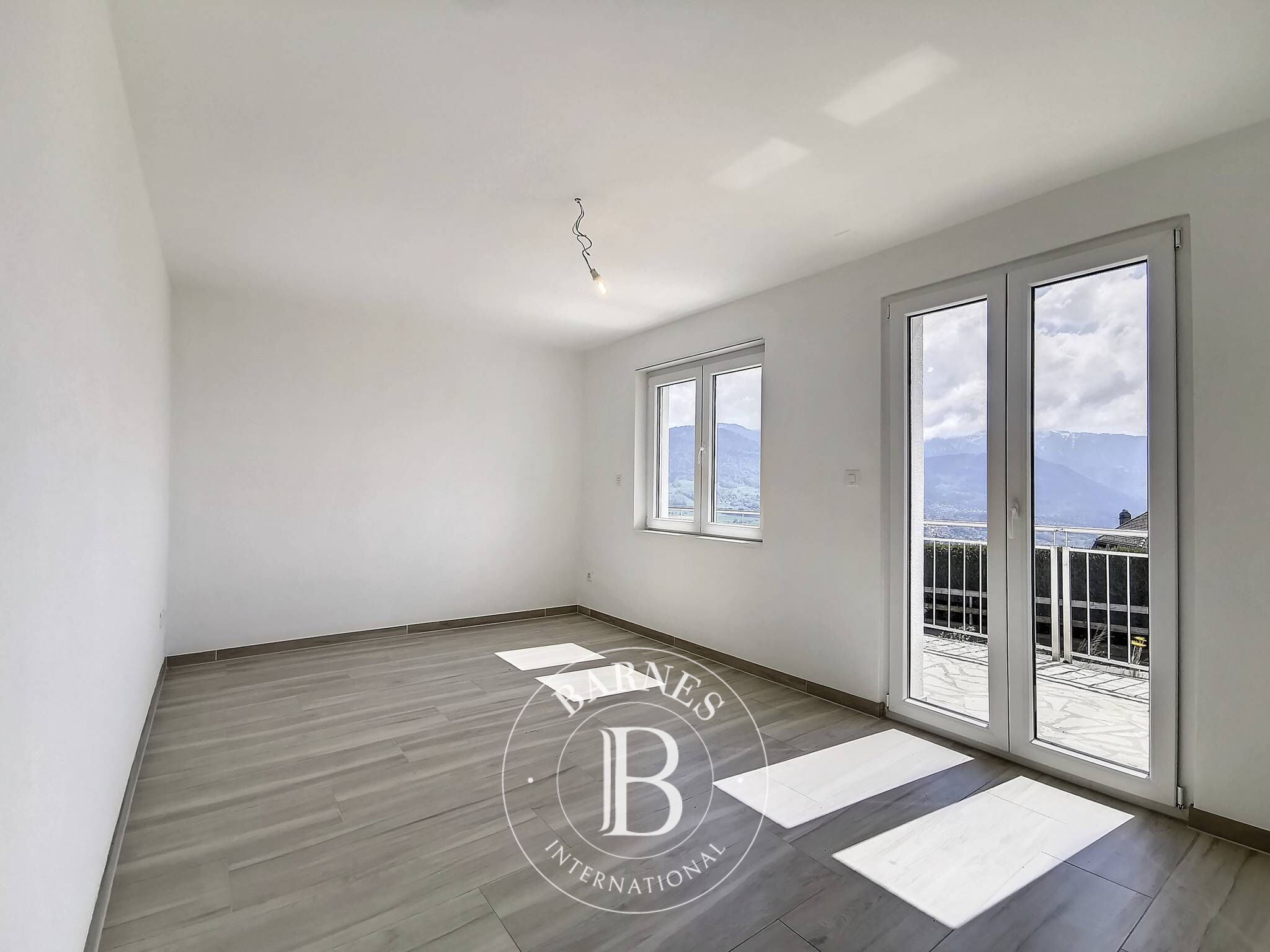 Daire Le Mont-Pèlerin - picture 9