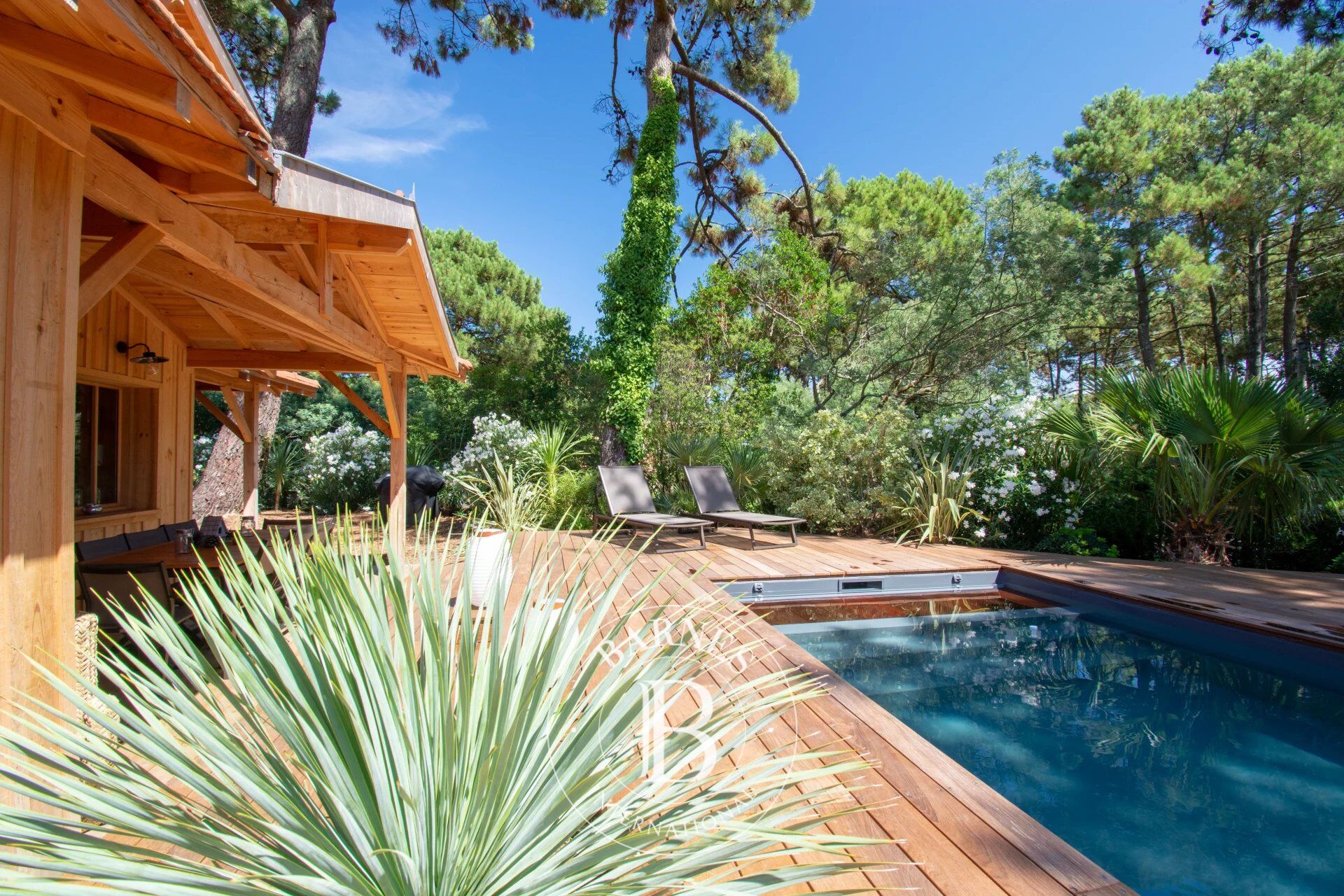 VILLA «CABANAMBRE» SITUÉE PROCHE DE LA PLAGE DES AMÉRICAINS, AVEC PISCINE, AU CAP FERRET - 8 COUCHAGES - picture 2