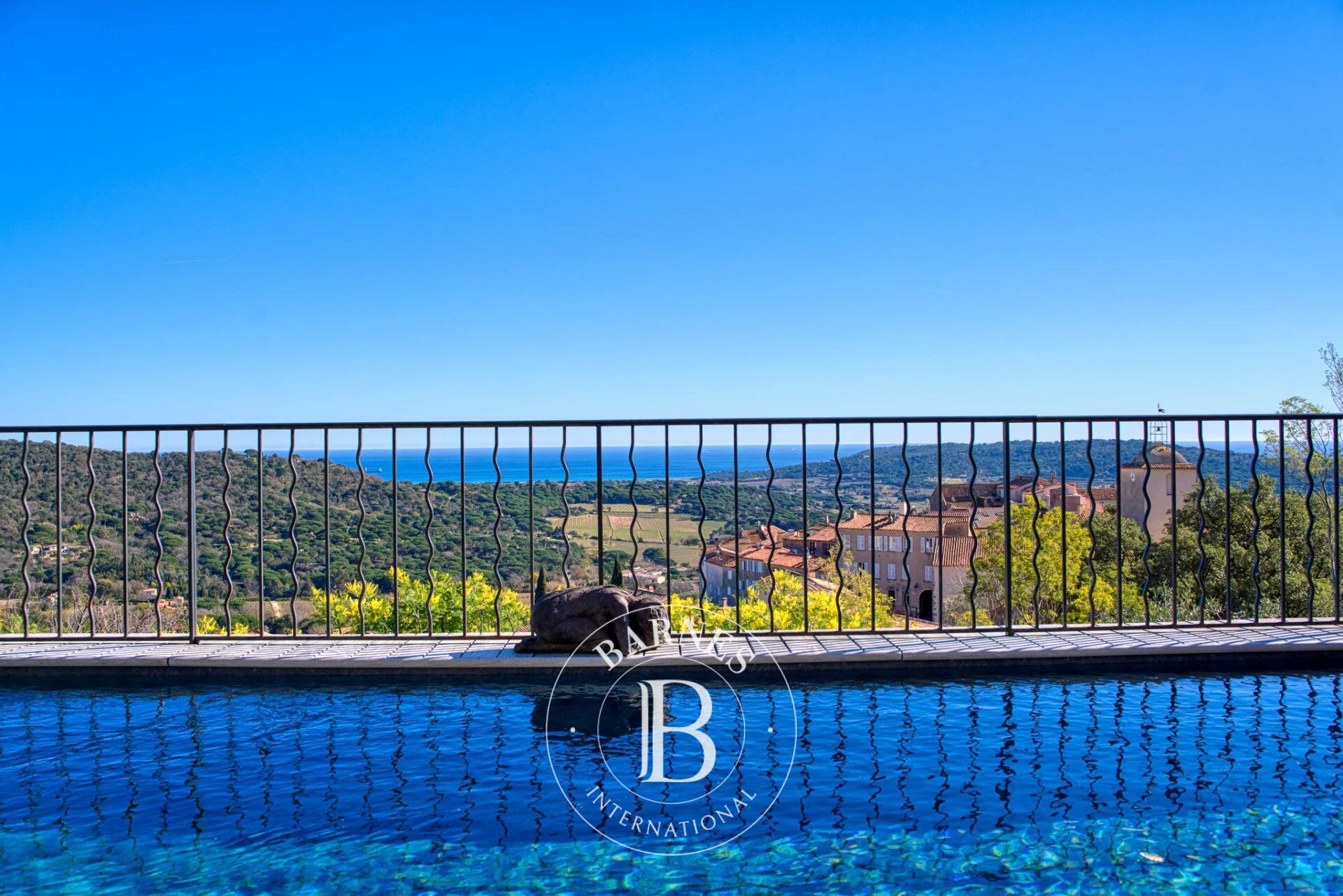 RAMATUELLE - VILLAGE - 5 BEDROOMS VILLA - SWIMMING POOL - PANORAMIC SEA VIEW - picture 1