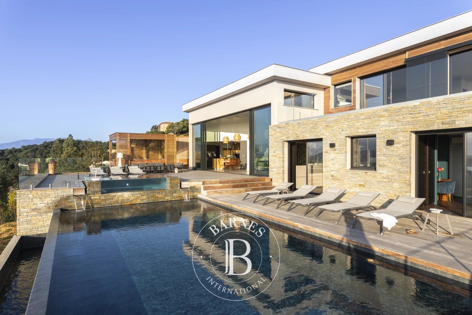 Saint-Cyprien, villa 7 chambres, vue mer panoramique, piscine - picture 2