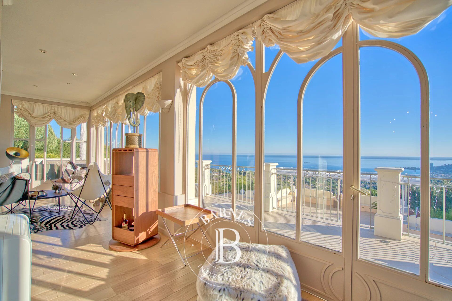 Villa Sainte-Maxime - picture 3