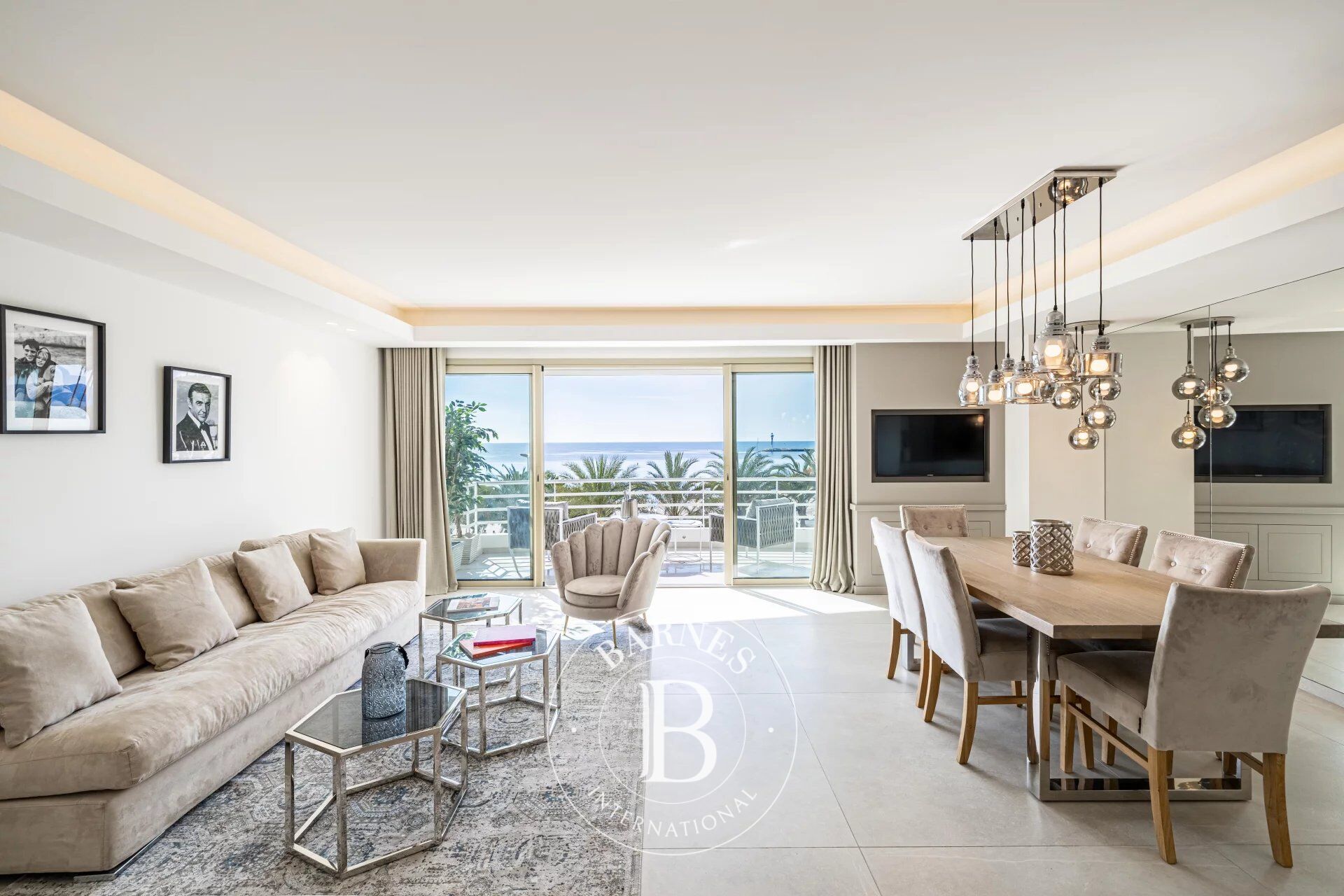 CANNES CROISETTE - PANORAMIC SEA VIEW - 2 BEDROOMS - picture 1