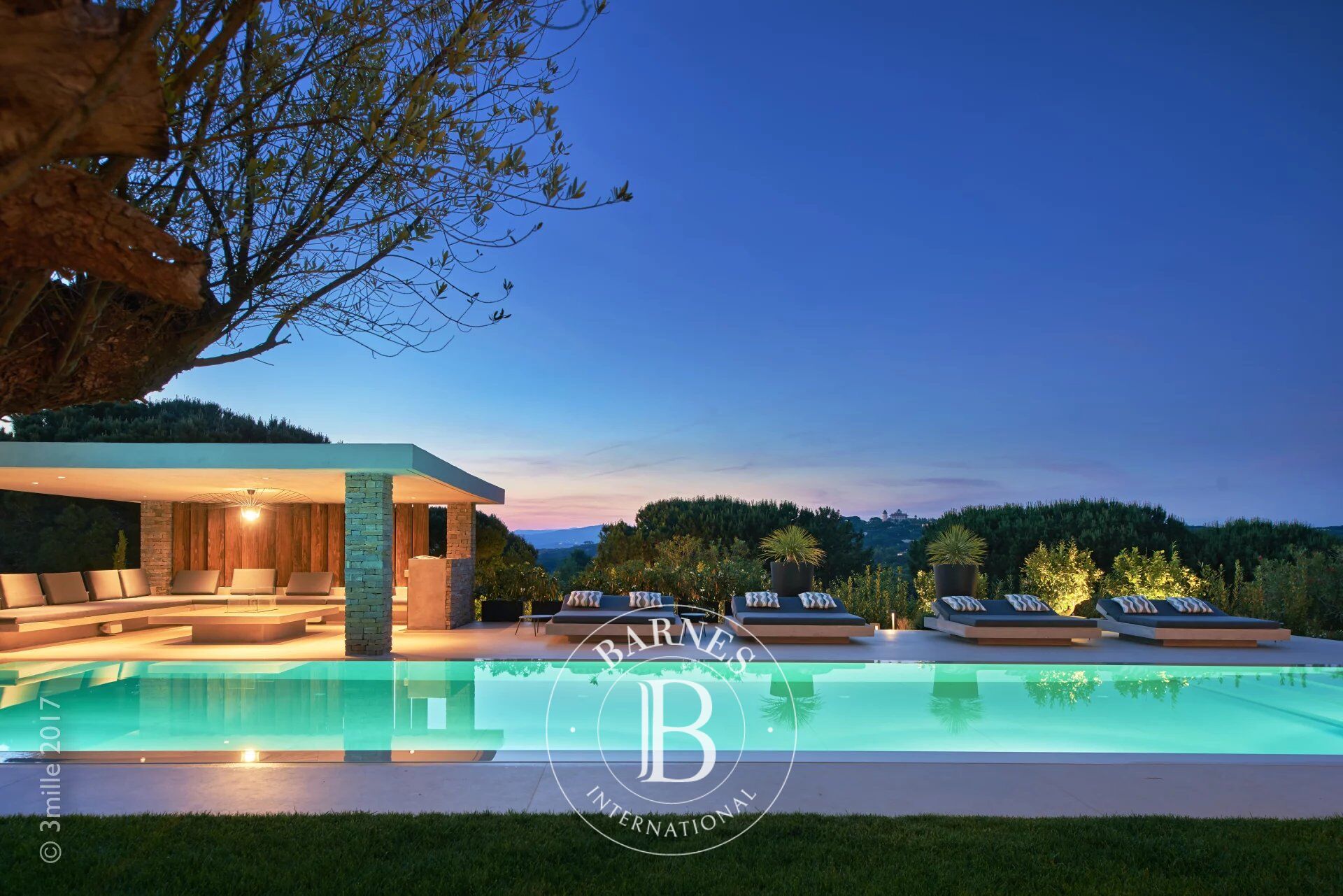 Villa Saint-Tropez - picture 3