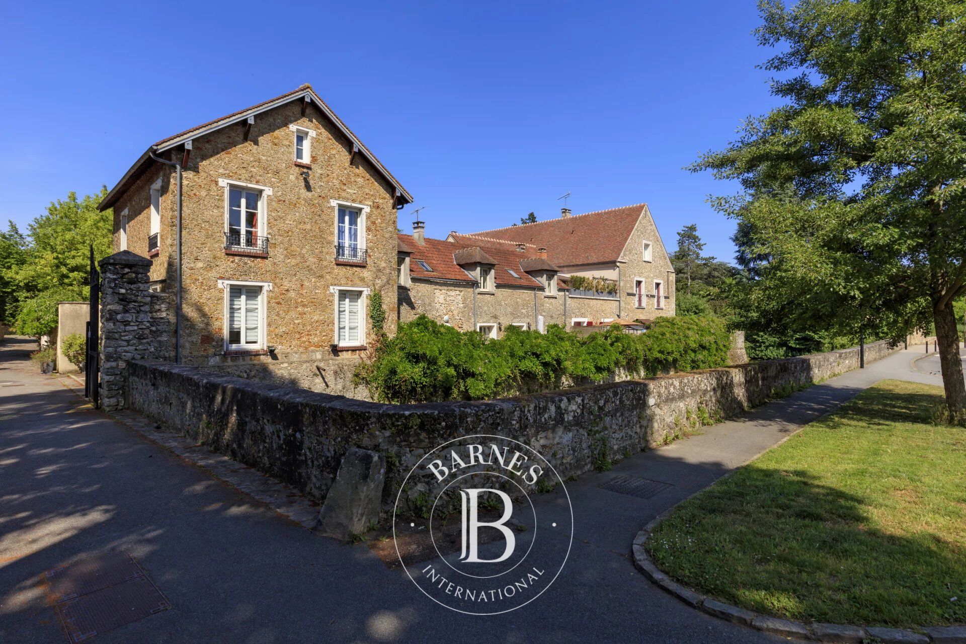 Casa Guyancourt - picture 3