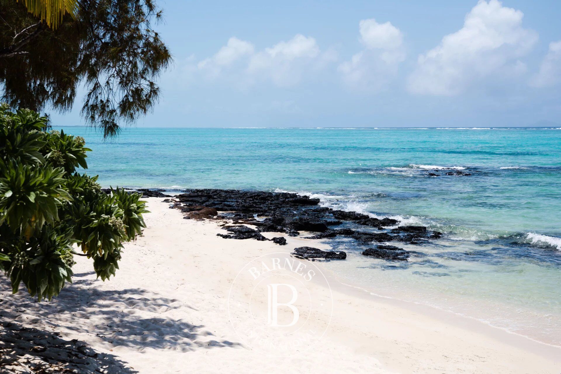 Casa de campo Roches Noires - picture 2