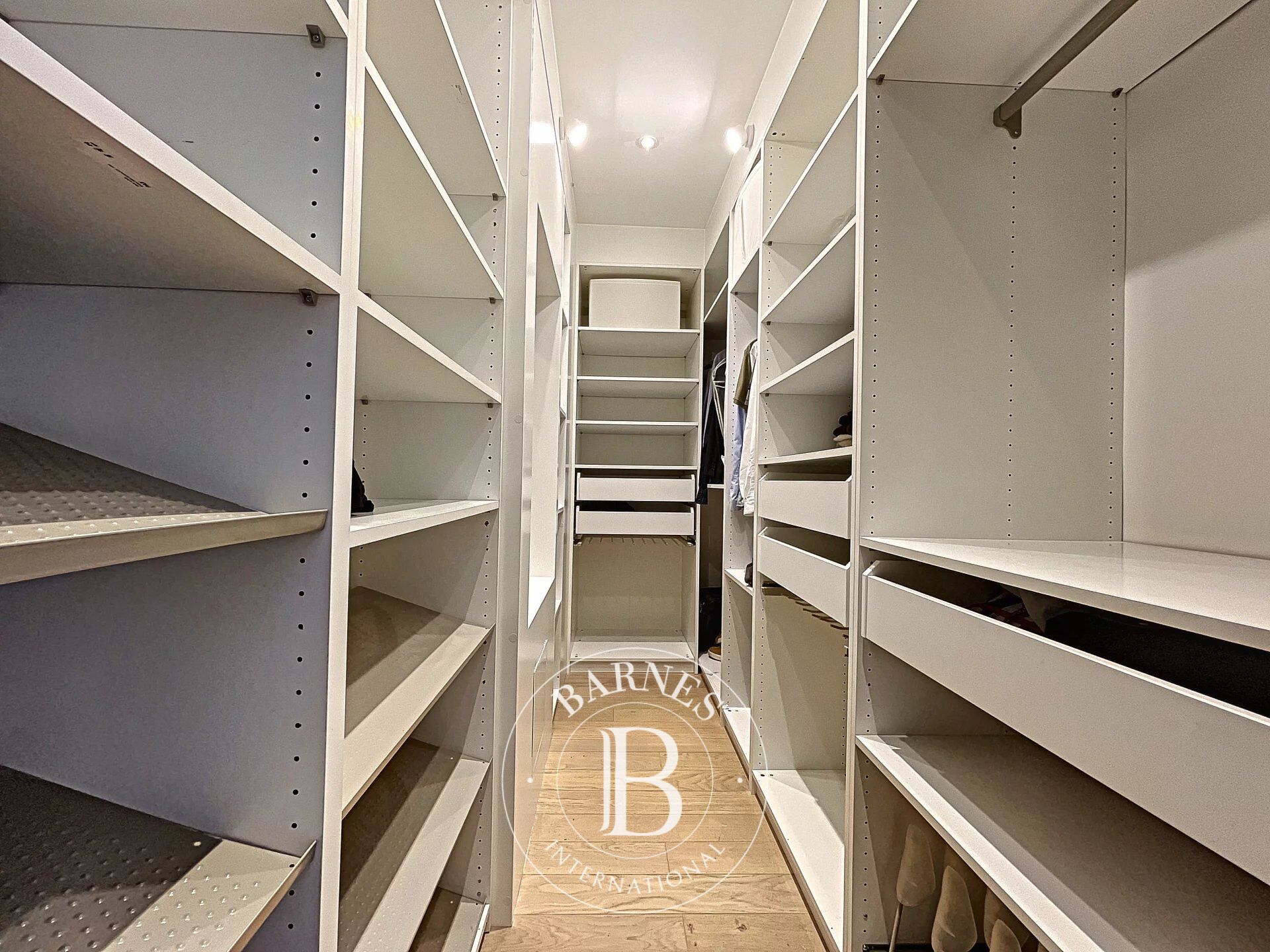 For Rent, Apartment Neuilly-sur-Seine - picture 8