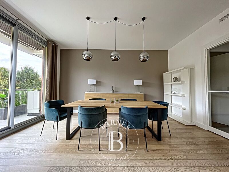 For Rent, Apartment Neuilly-sur-Seine - picture 3