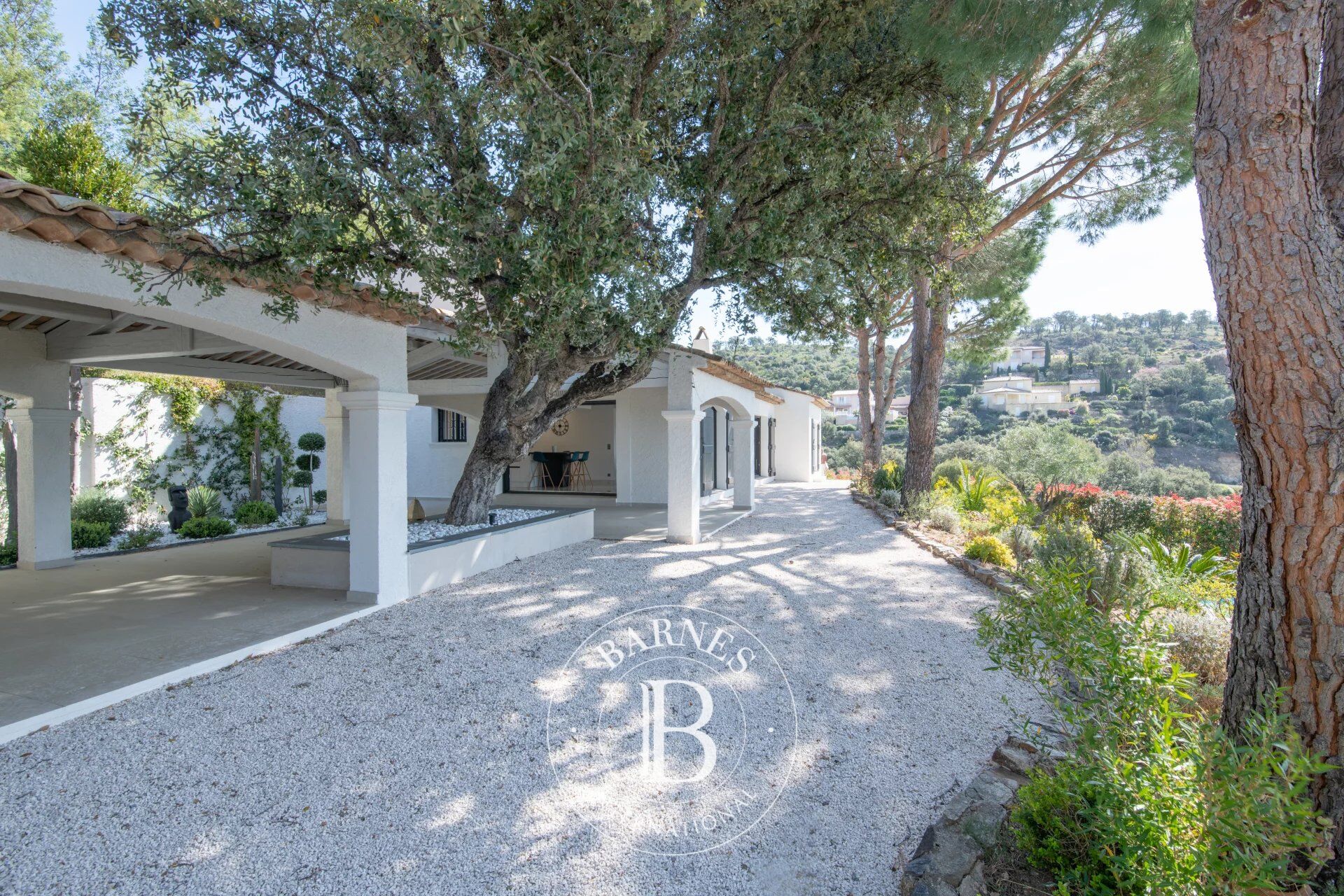 SAINTE-MAXIME - RENOVATED PROVENSAL MAS - SEA VIEW - picture 2