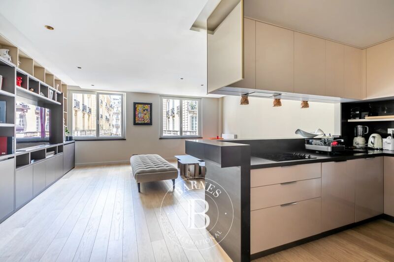 Paris 16 - Rue Duret - 4 bedrooms