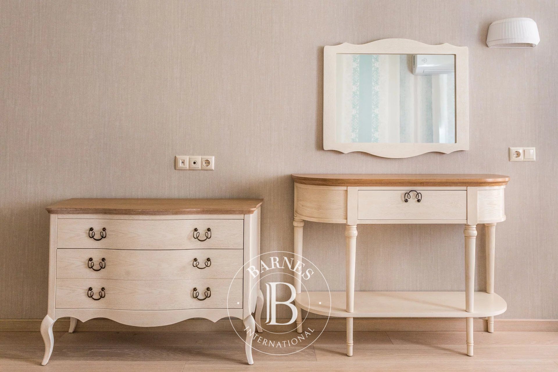 Daire Varna - picture 18