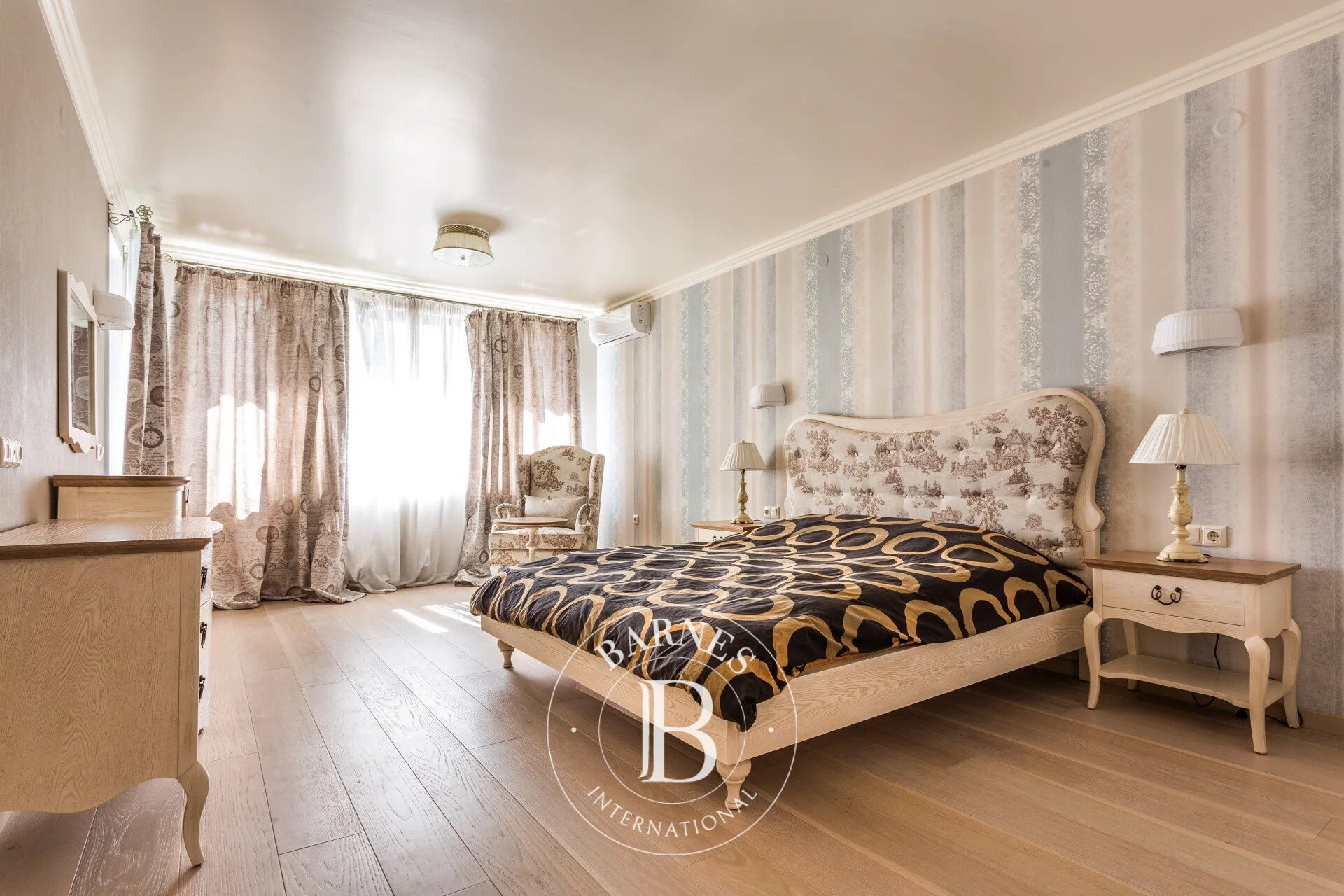 Daire Varna - picture 17