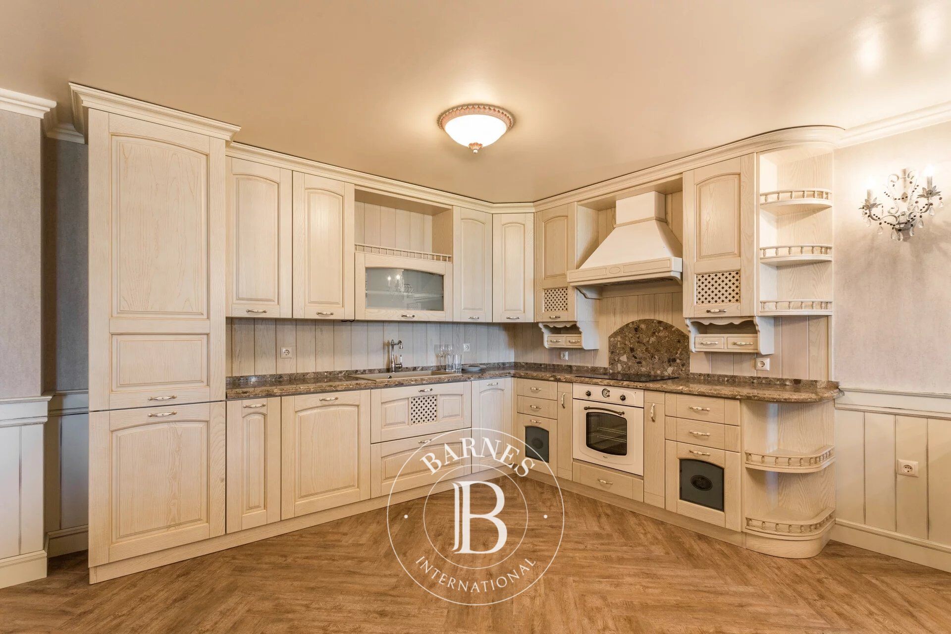 Daire Varna - picture 7